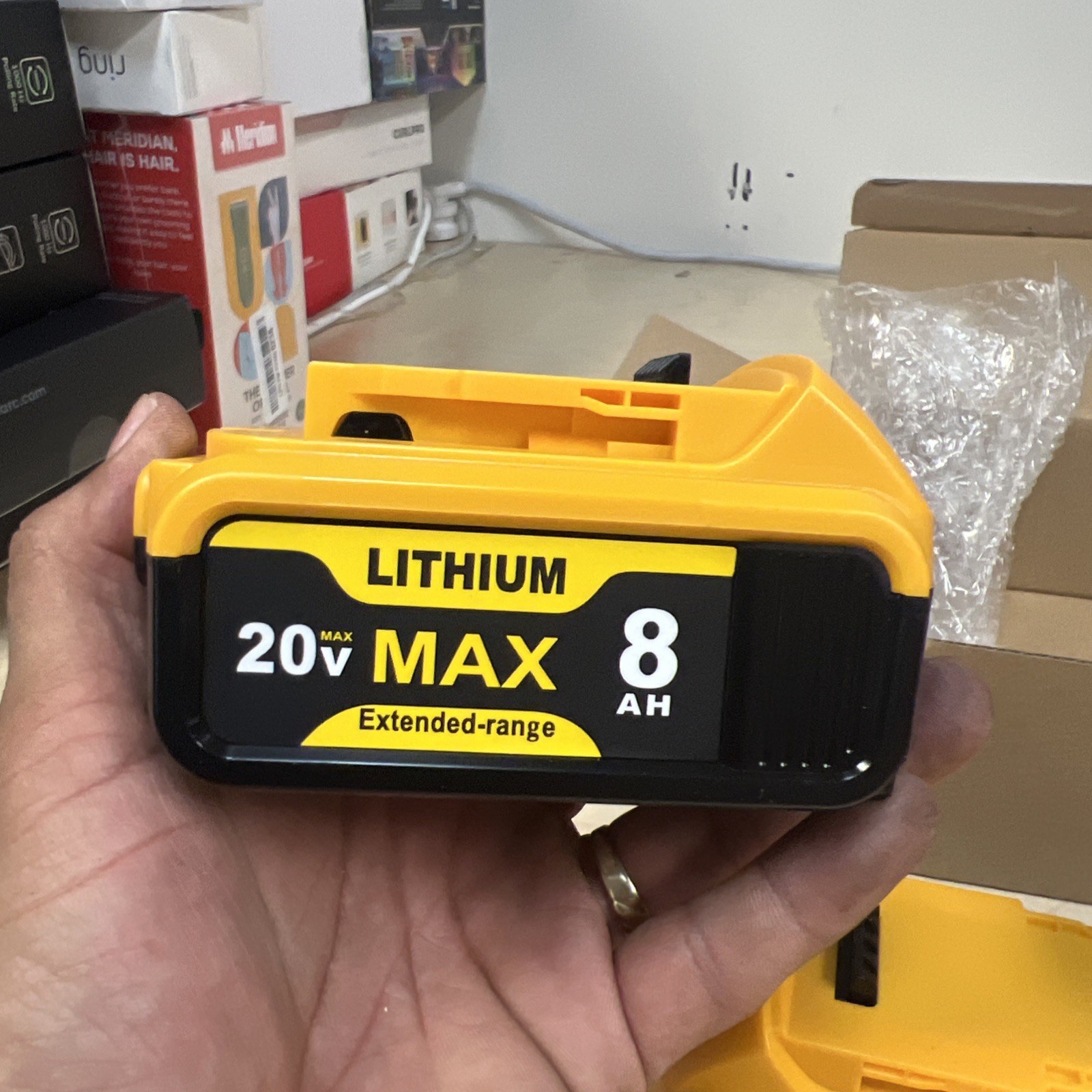 Lithium Ion Battery 20V 20 Volt 8.0AH DCB206 DCB208 DCB200 For DeWalt Lot Of 4