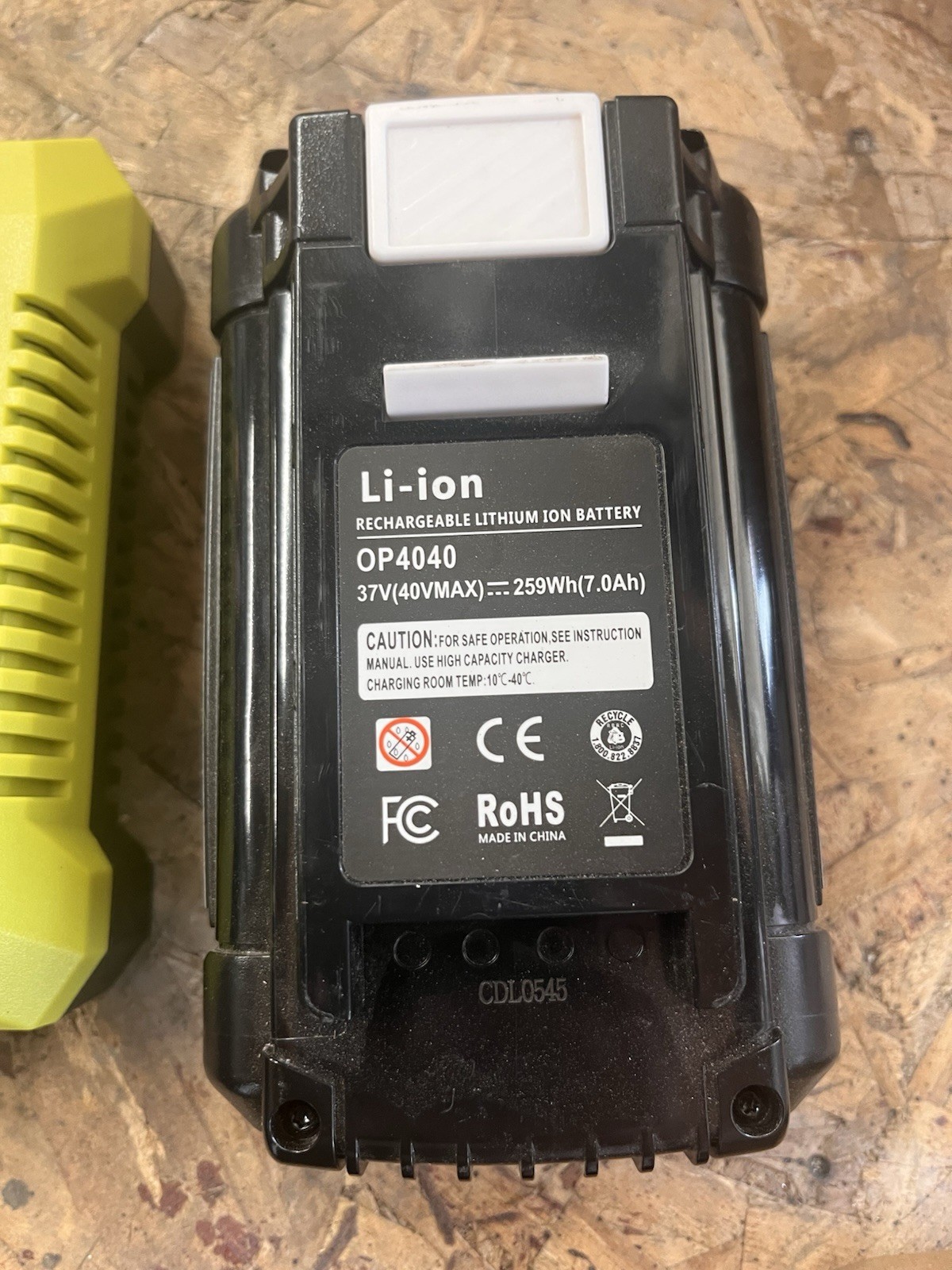 Rohs OP401 40V Lithium Battery Charger w/ OP4040 40V Max 7.0Ah Battery