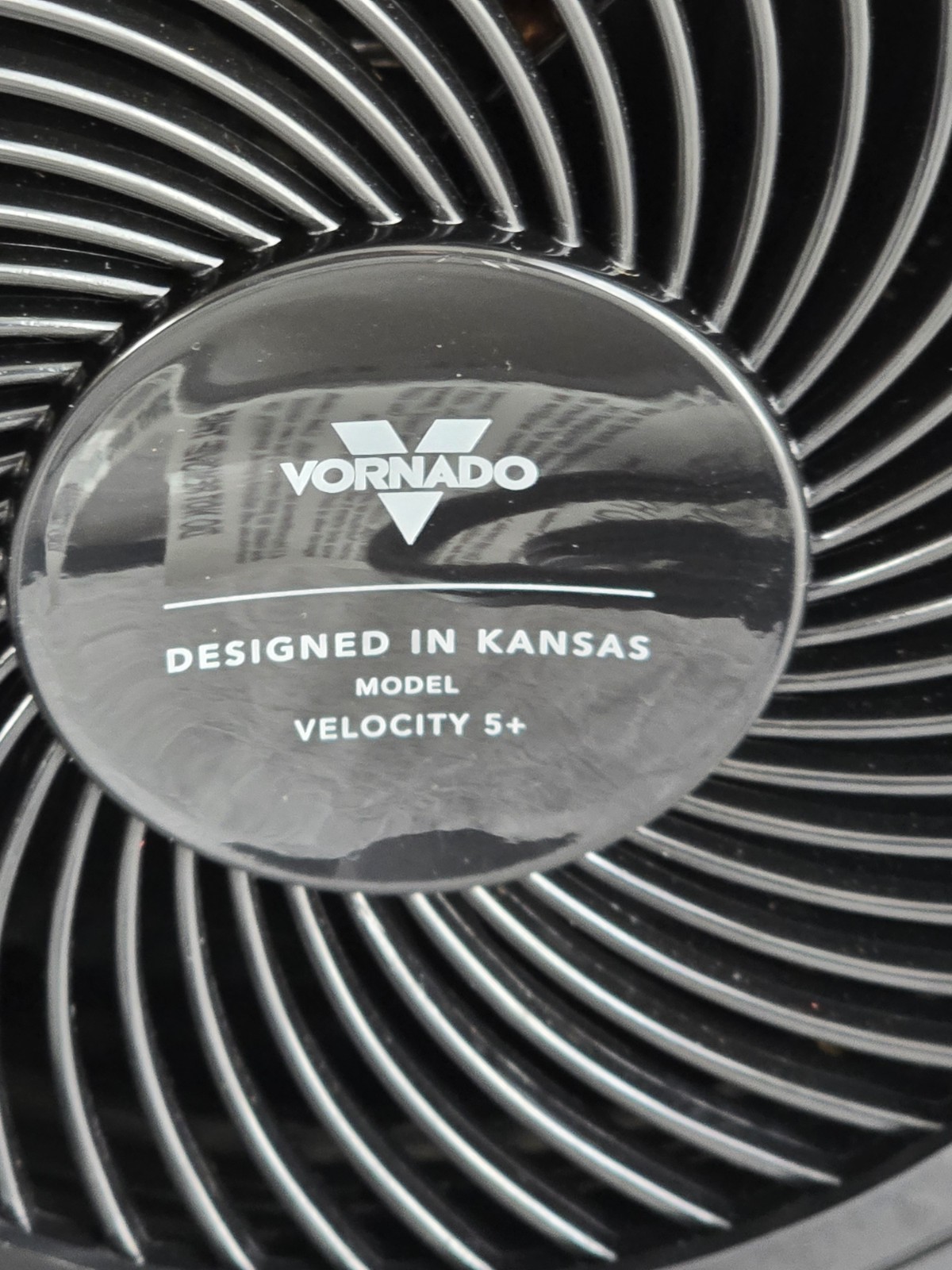 Vornado Velocity 5 Whole Room Space Heater 1500W Digital Thermostat Touch Contro