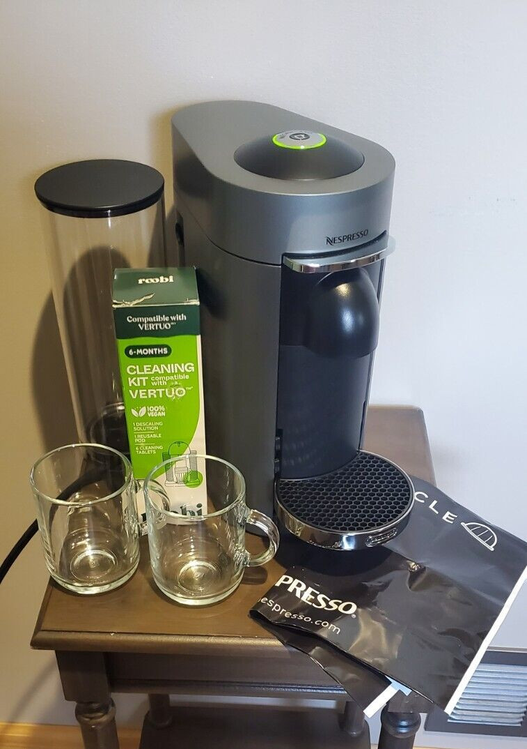 Nespresso Vertuo Plus: Deluxe Version with 2 Nespresso Glass Mugs