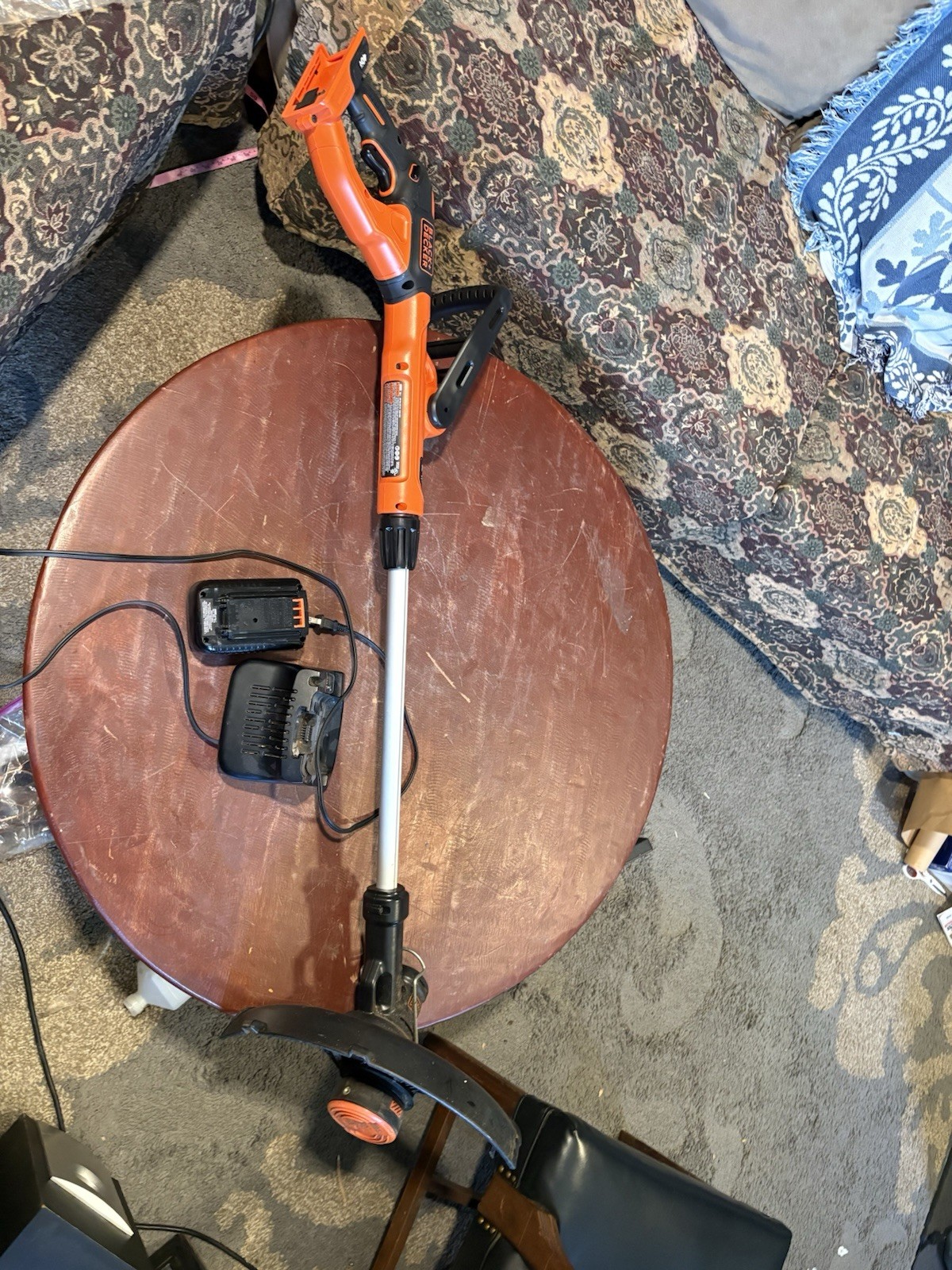 Black+Decker LST140 40V Max Lithium String Trimmer