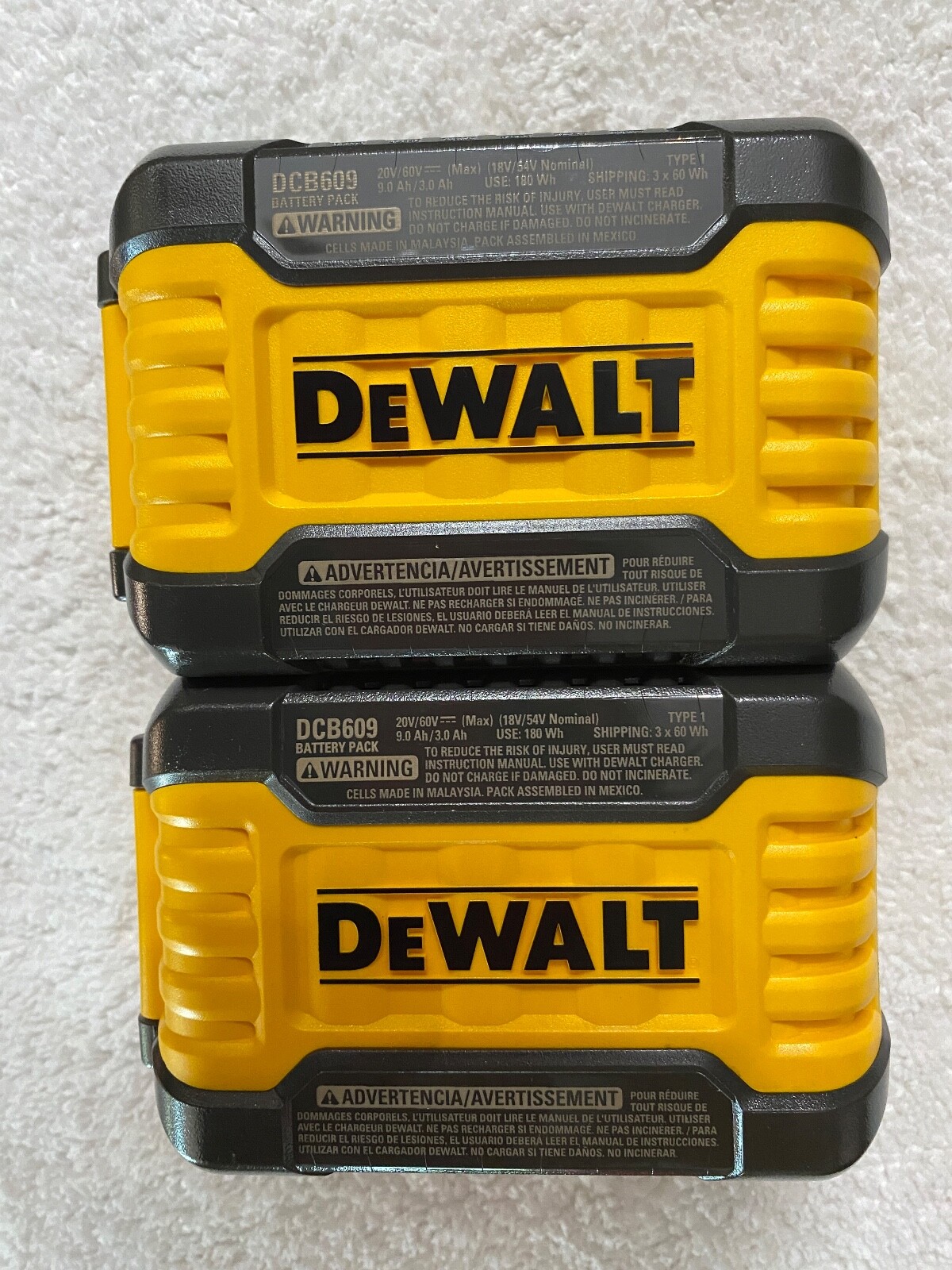 2 New Dewalt DCB606 Flexvolt 20V / 60V Max 6.0Ah Lithium Ion Batteries DCB606-2