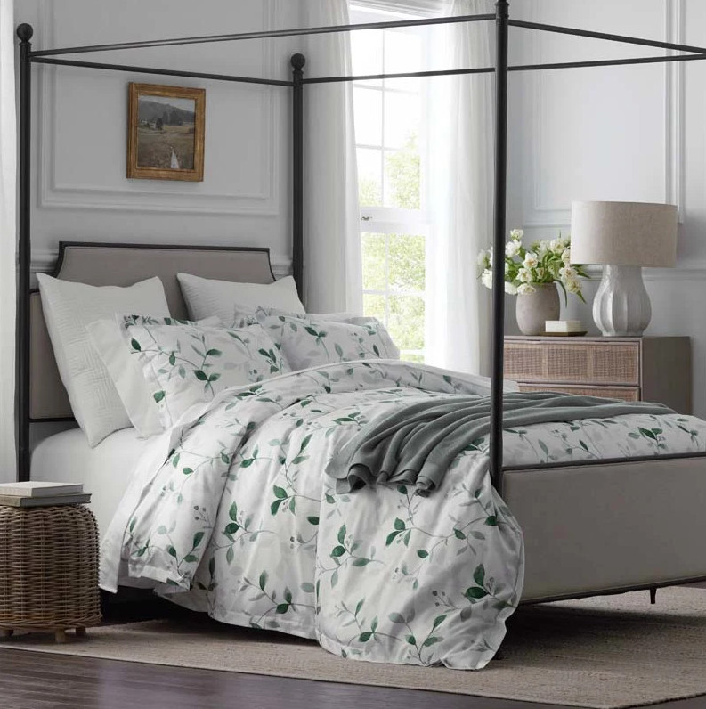 Legends Hotel Botanic Meadow Premium Smooth Wrinkle-Free Sateen Bed Sheet Set