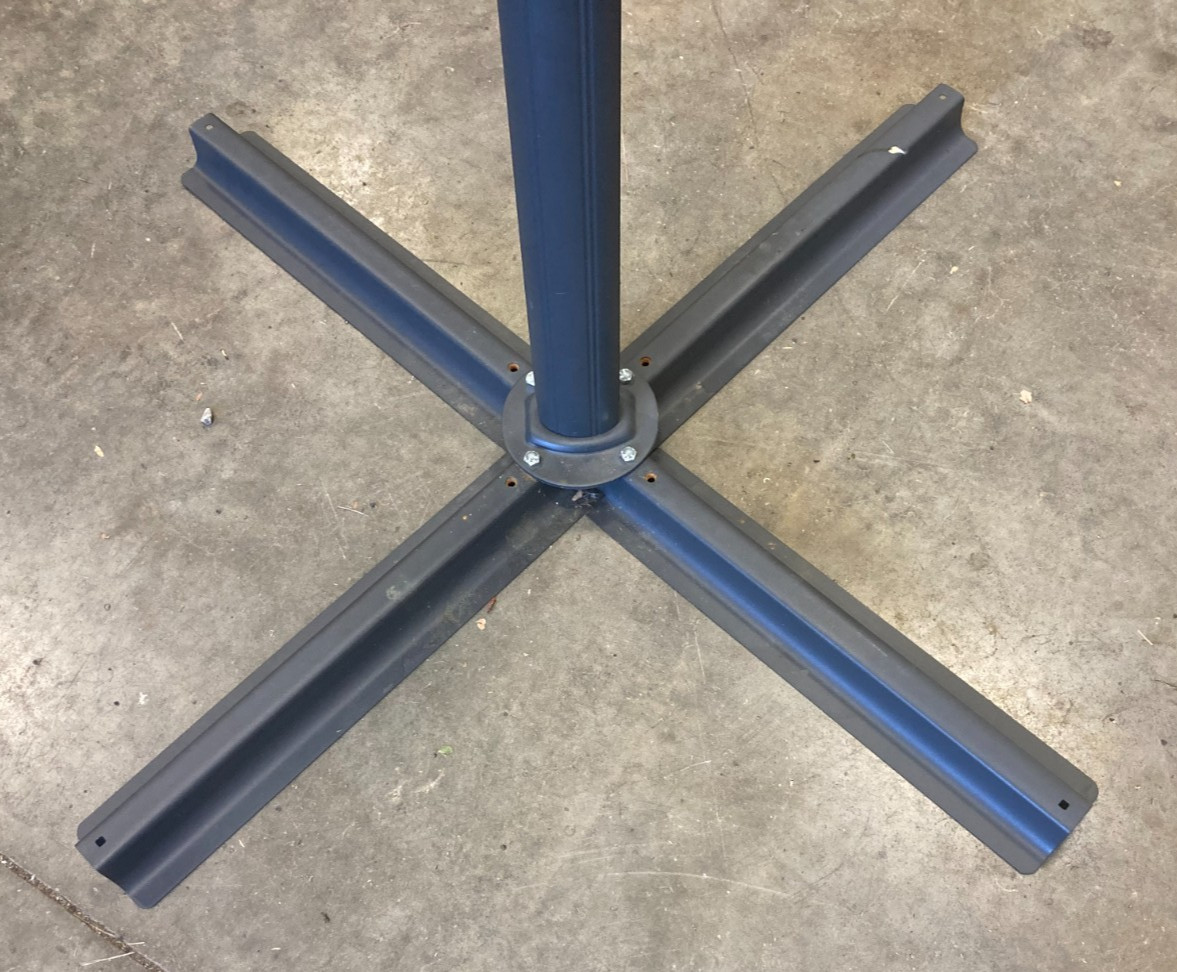 6 Cantilever Umbrella Main Base Poles ( you get 6 poles)
