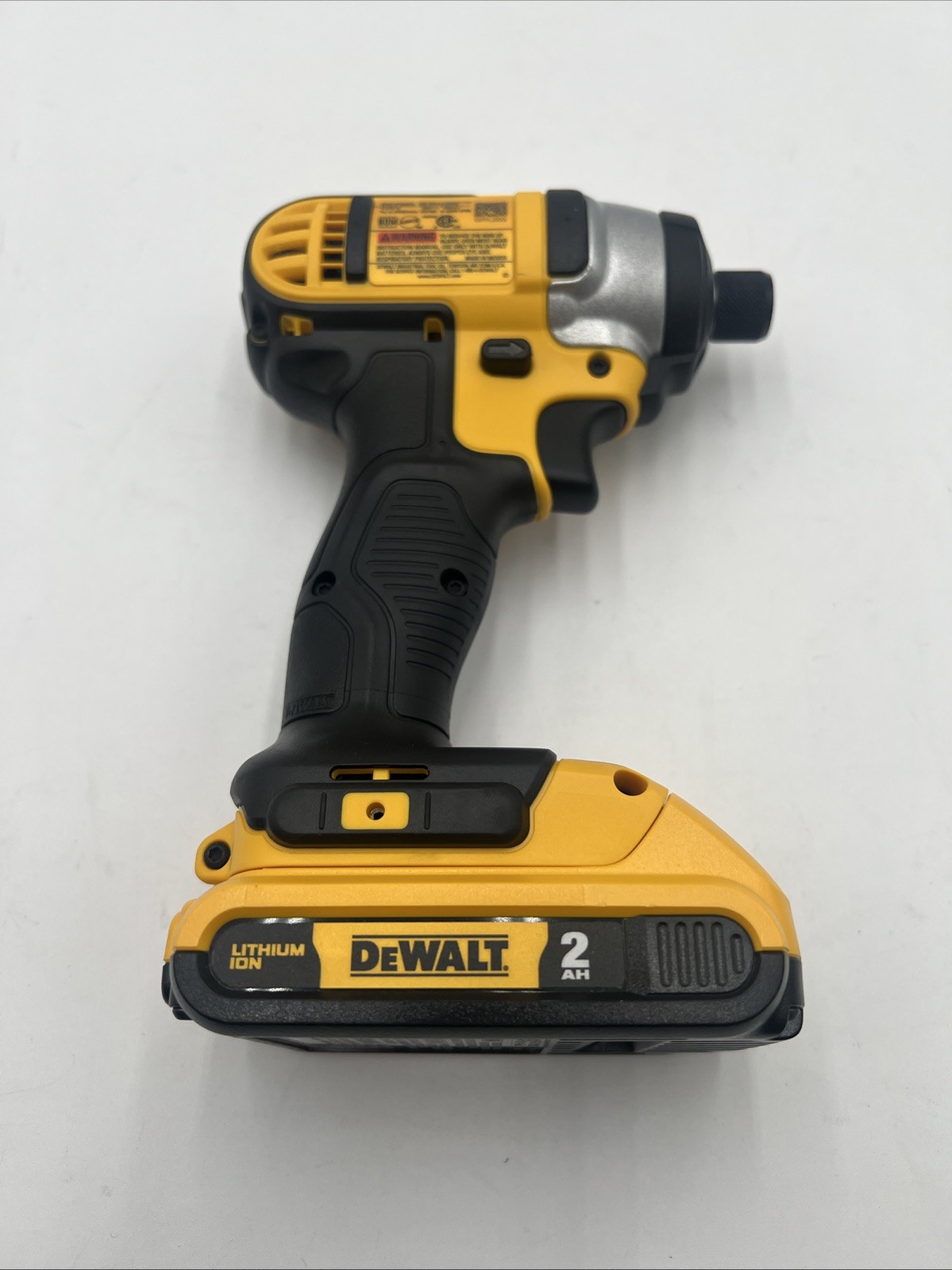 DEWALT DCF885B 20V 1/4 in. Impact Driver w/ 2ah Battery