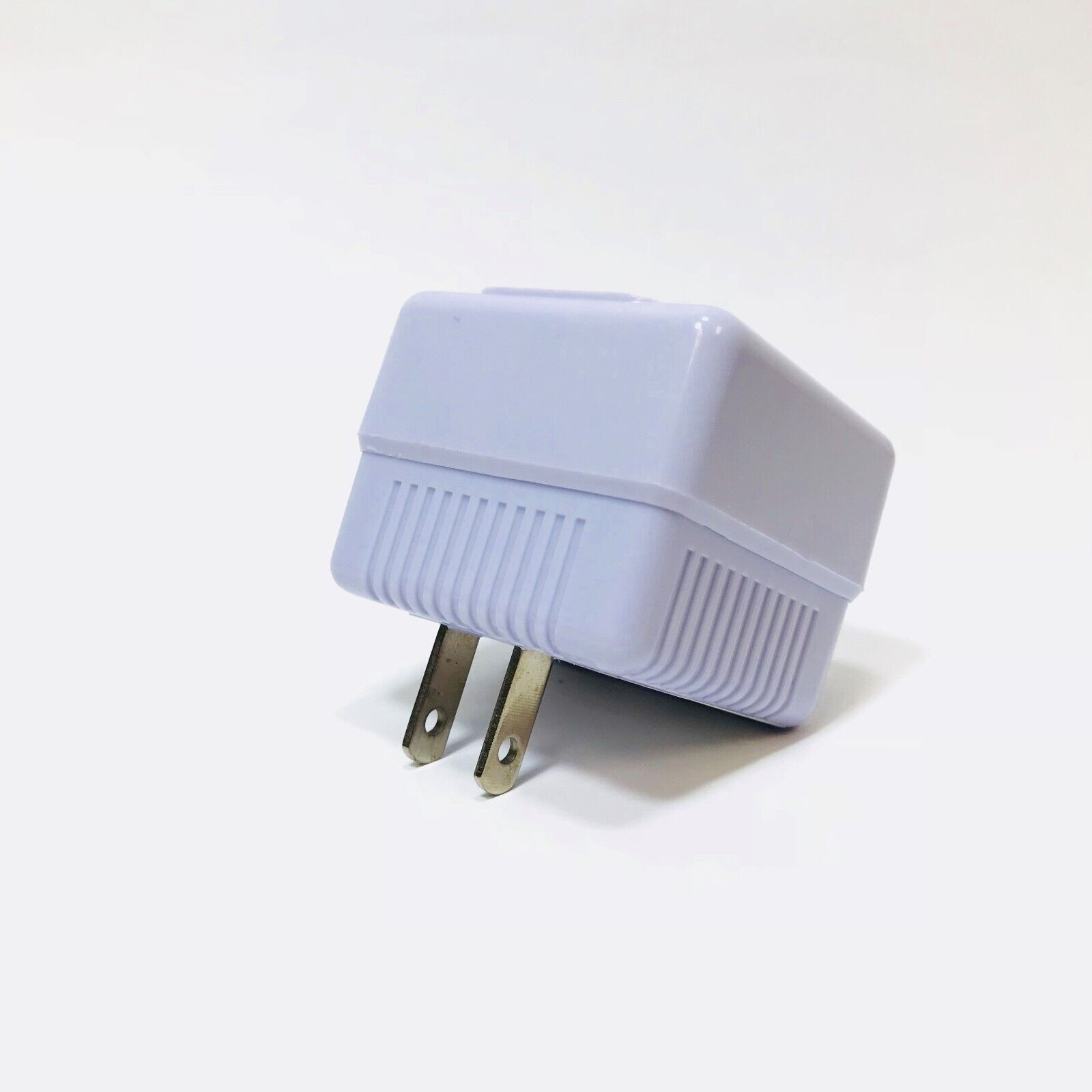 50 Watt Reverse Step Up Voltage Converter 110 to 220 Volt 110V 220V 50W Max