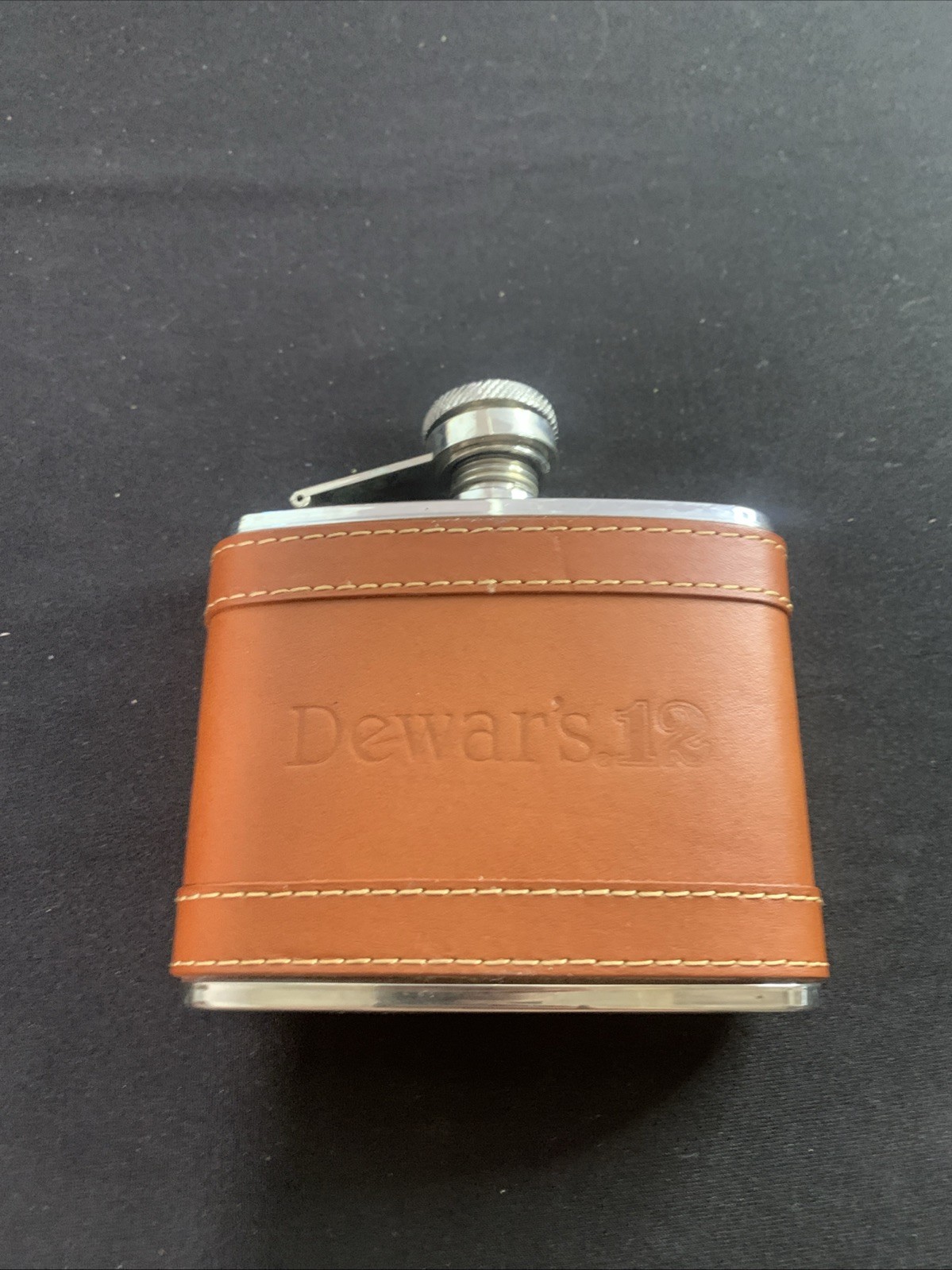 Dewars 12 Scotch Whiskey Pocket Flask Brown Leather and Stainless Steel 4 oz