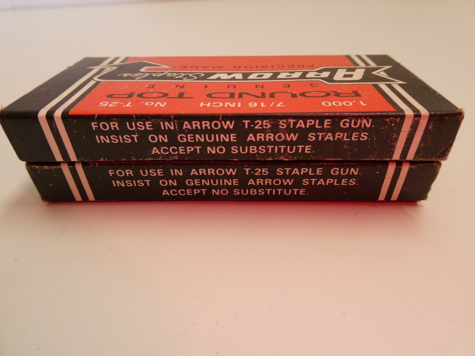 2 VTG NEW ARROW T25 STAPLES 7/16″ 14mm 2000 Staples Round Crown #259 Made in USA