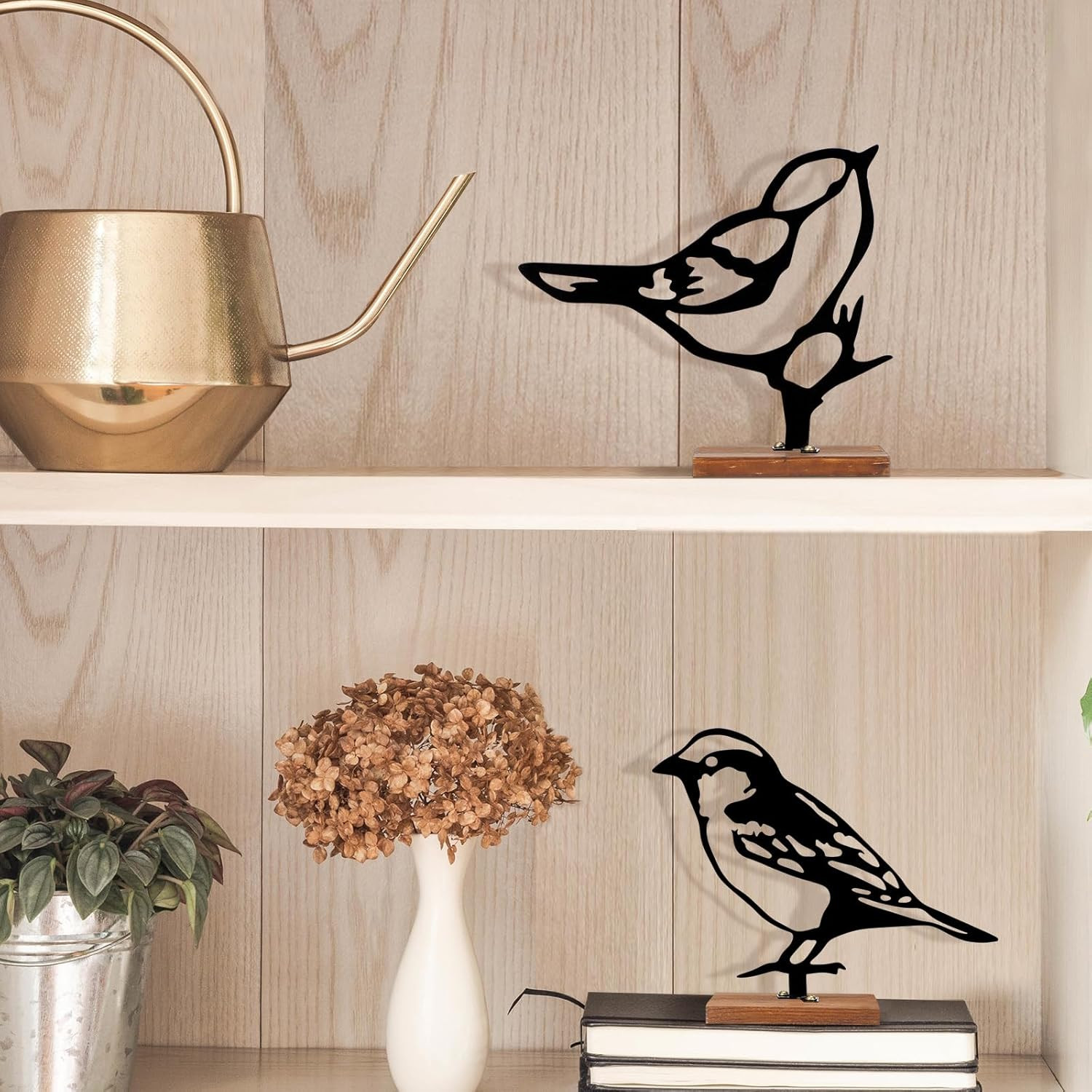 2Pcs Metal Bird Figurines Rustic Tabletop Decor with Wooden Base 5.91in