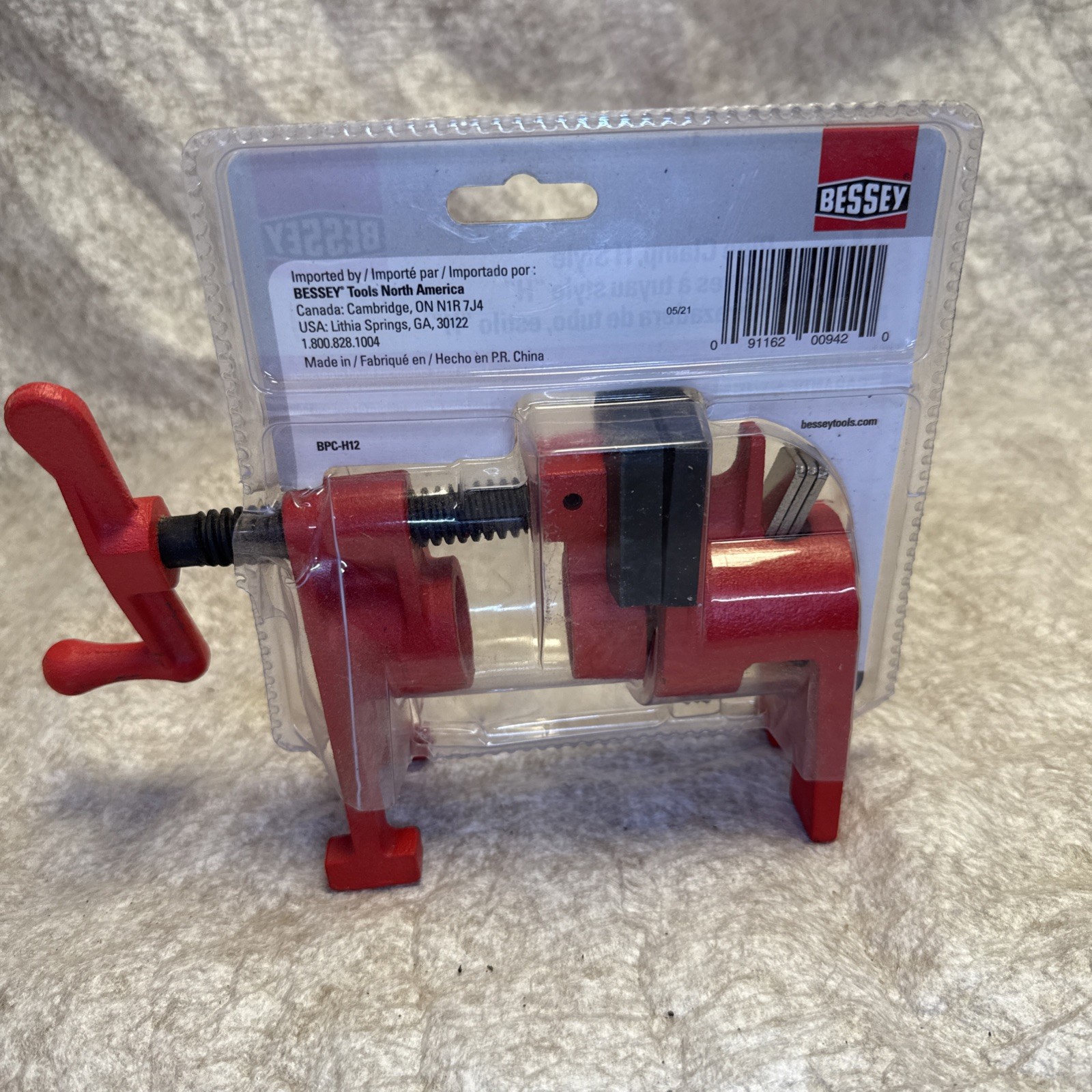 New Bessey BPC-H12 1000 lbs. Capacity H Series Wide Foot Pipe Clamp 1/2 in.