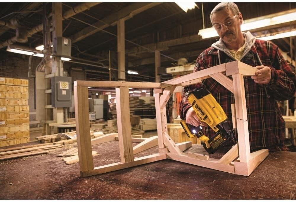 DEWALT 20V MAX* Cordless Brad Nailer, 18GA, Tool Only (DCN680B)