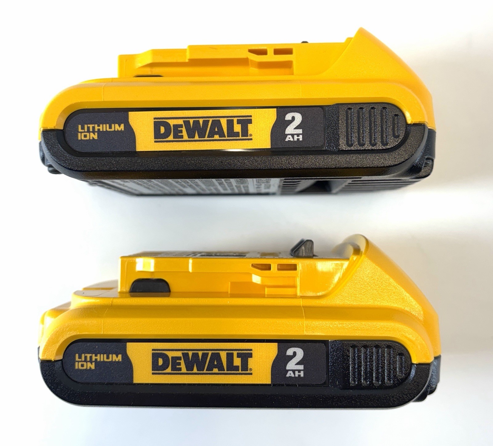 DeWalt 20V Max 2 Ah Batteries Lithium Ion Genuine OEM 2 Pack Model DCB203