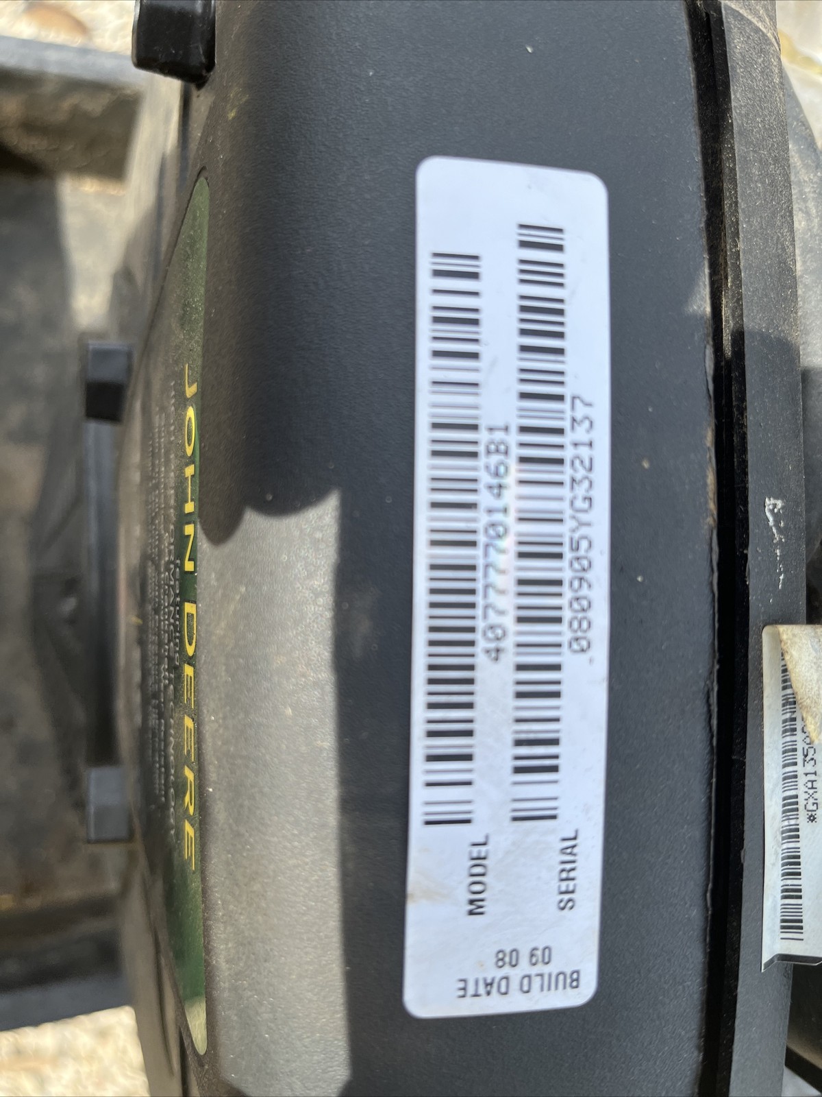 BRIGGS & STRATTON JOHN DEERE 22 HP. G4 ENGINE 407777 437hrs