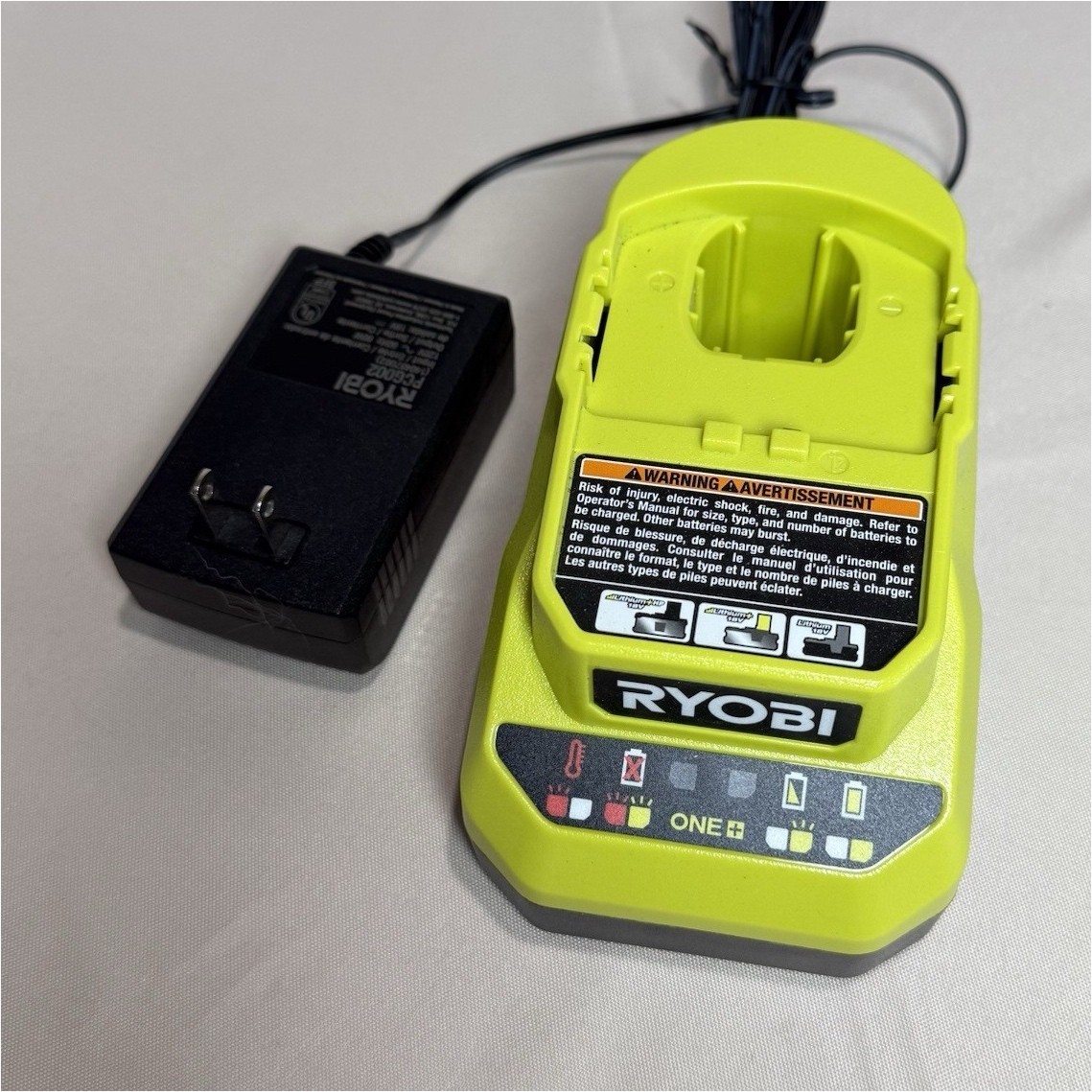 Ryobi PCG002 18V Power Tool Battery Charger Green Single Battery Charging