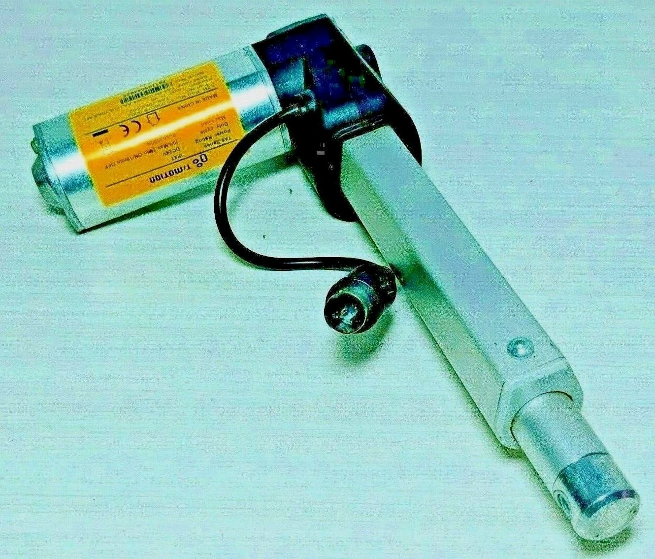 La z Boy actuator TiMotion TA9 2060 002 LZB 10.000075.0002 or TA4-2060-002