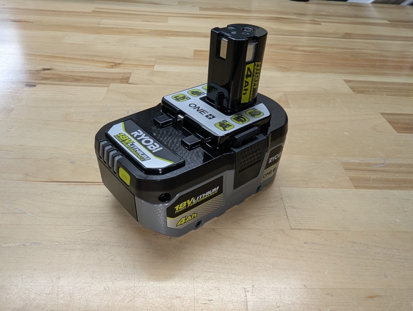 Genuine PBP004 Ryobi ONE+ 18V HIGH PERFORMANCE Lithium-Ion 4Ah Compact Battery
