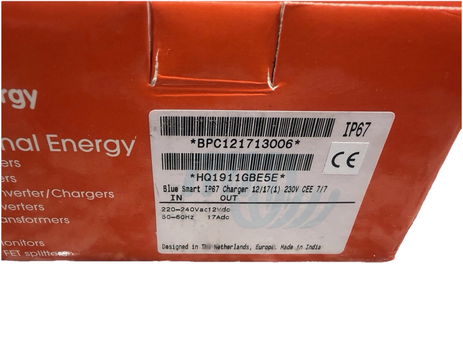 NEW VICTRON ENERGY BPC121713006 BLUE SMART IP67 CHARGER 12/17(1) 230V CEE 7/7