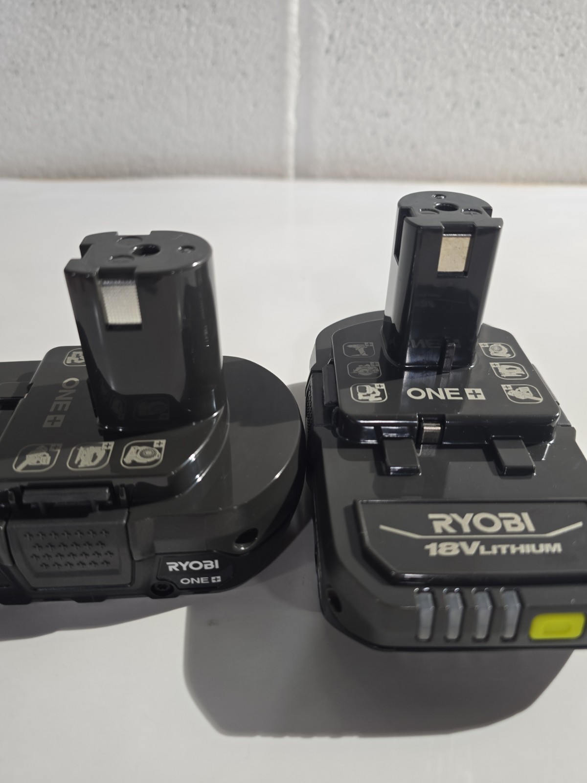 RYOBI ONE+ 18V 2.0 Ah Lithium-Ion Battery (2 pack)