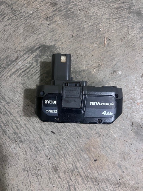 RYOBI ONE+ 18V 4.0 Ah Lithium-Ion Battery – PBP005