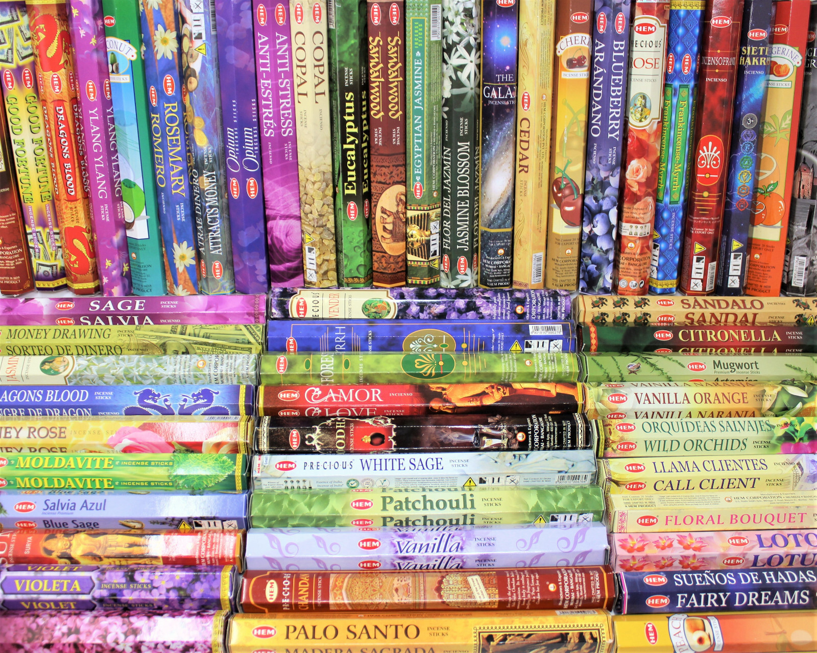 Hem Incense: Pack of 20 Sticks. CRAZY SALE OFFER – BUY 4 GET 4 FREE!