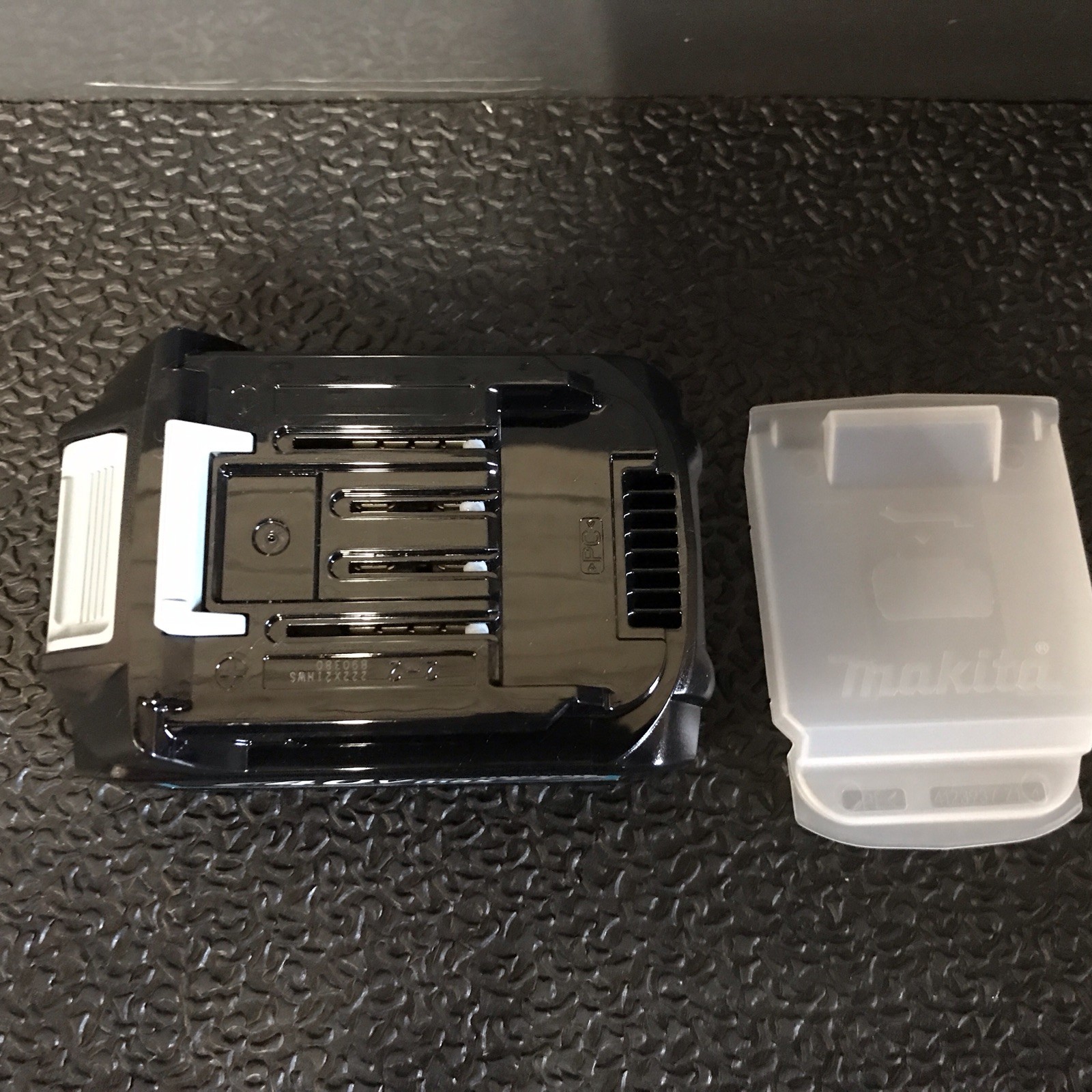 MAKITA 40V MAX XGT 2.5AH Li-ion Battery
