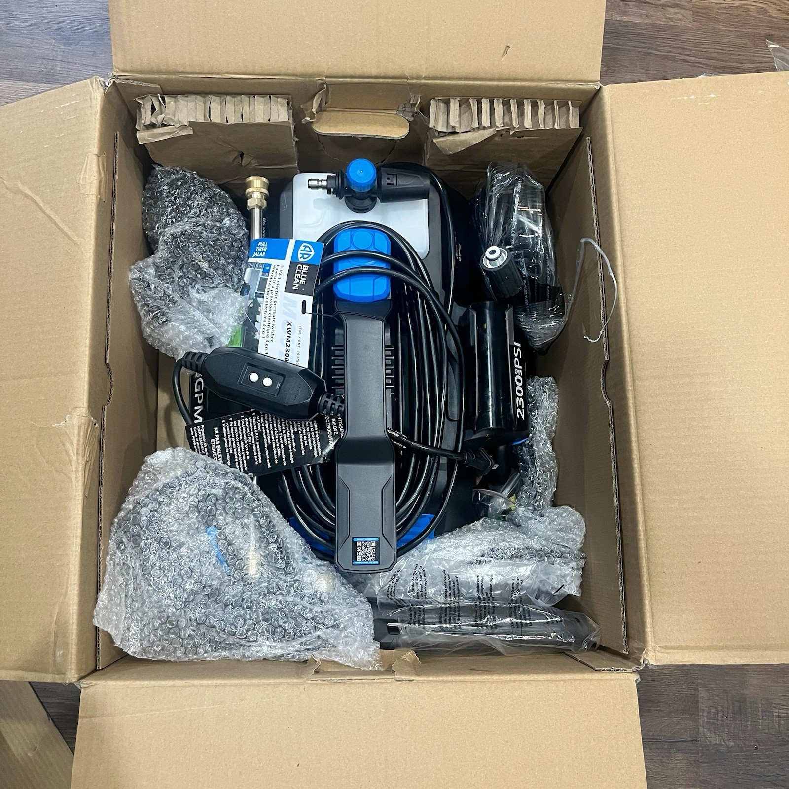 AR Blue Clean XWM2300 Electric Pressure Washer 2300 PSI Quick Connect Hose Gun