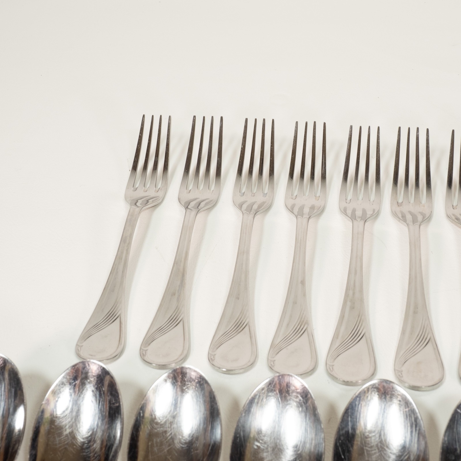 Mafil Vanstahl Unknown Pattern Stainless Steel Flatware Set of 35 Portugal