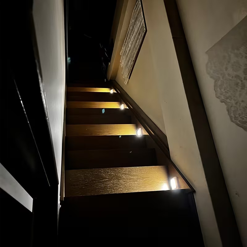 Motion Sensor LED Night Light Battery Powered Indoor Closet Cabinet Wall Cabinet