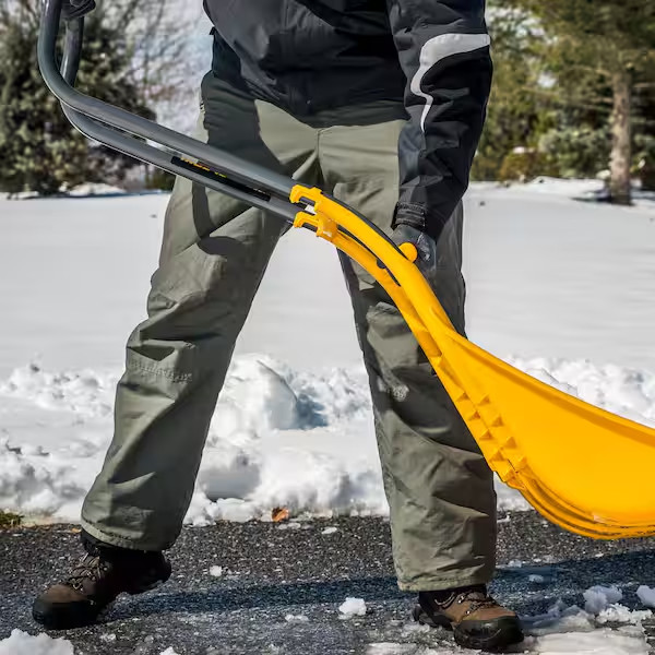 True Temper 43 in. Aluminum Handle 26 in. Poly Blade SnoBoss Snow Shovel