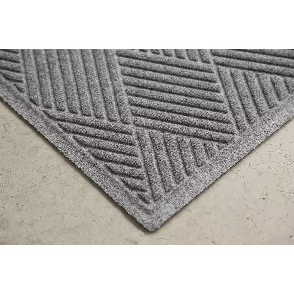 Waterhog Diamonds 35 In. X 100 In. PET Polyester Indoor Outdoor Runner Medium Gr