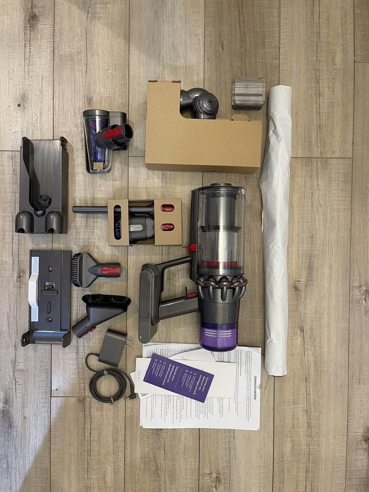 New Dyson V11 Stick Vacuum – Blue (No Box)
