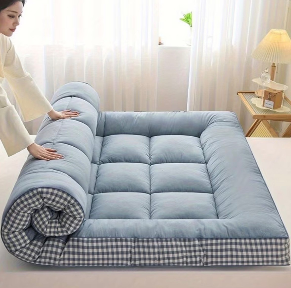 Portable Rollable Tatami Futon Mattress, Ideal for Floor Sleeping, Guest Beds