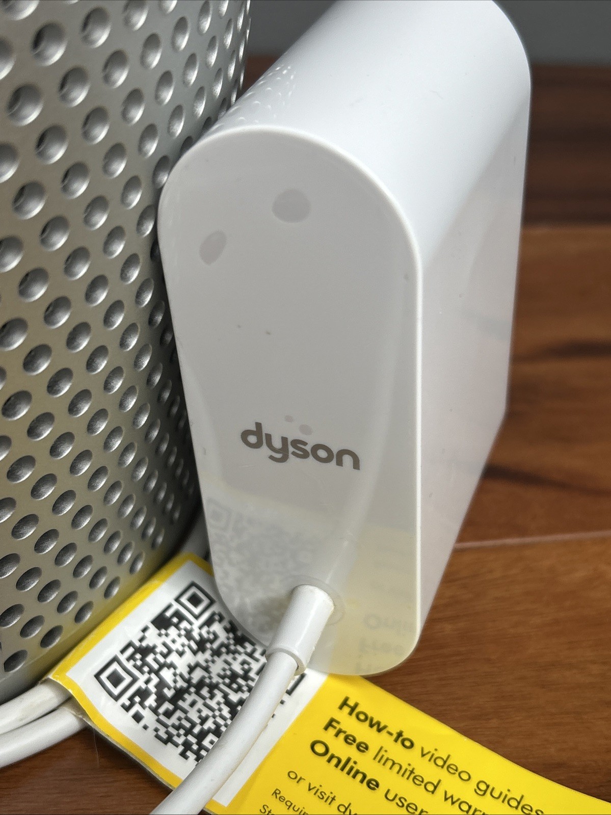 Dyson Pure Cool Me BP01 Personal Air Purifier Fan with remote