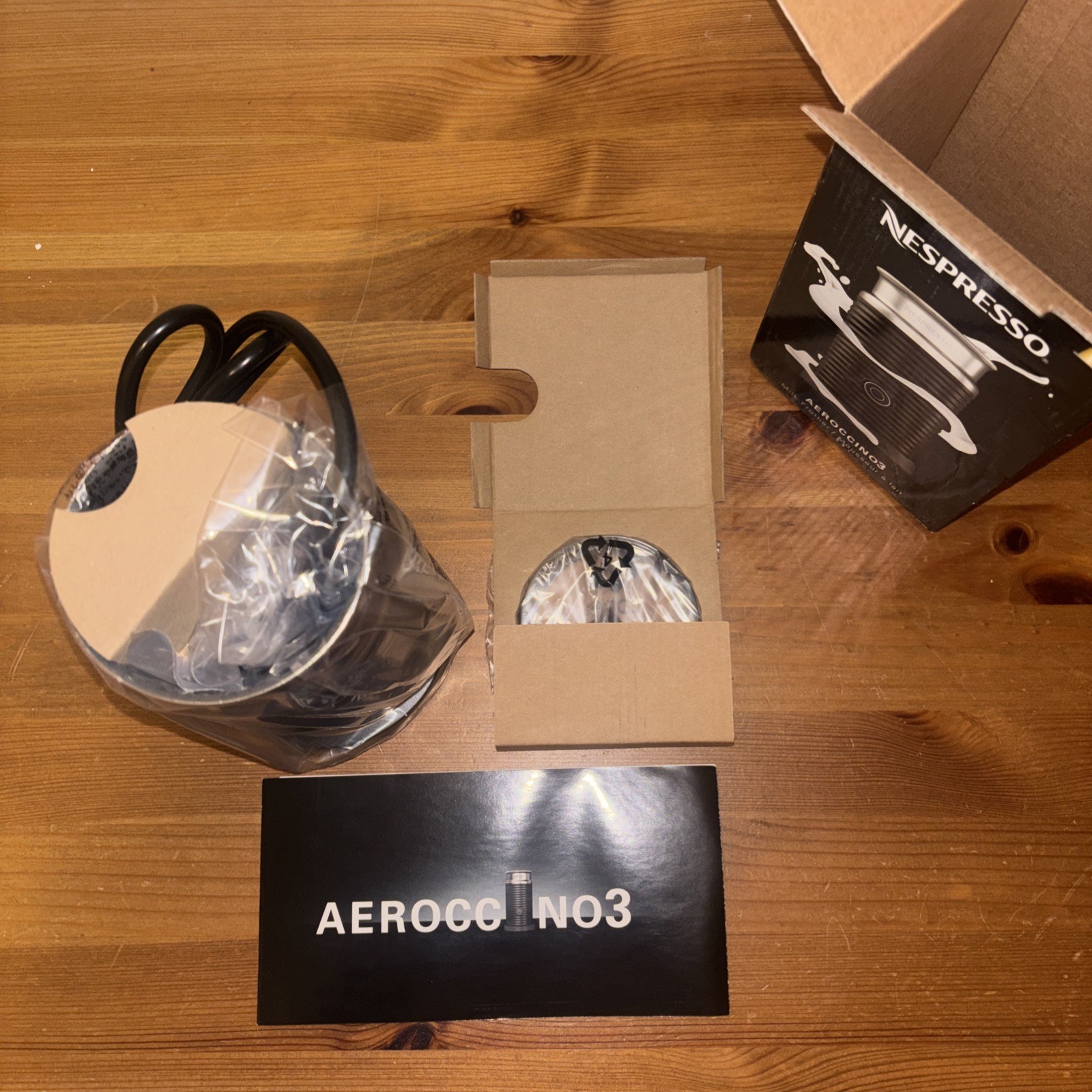 New in Box NESPRESSO Aeroccino 3 MILK FROTHER Standalone BLACK 3594-US NewAero3