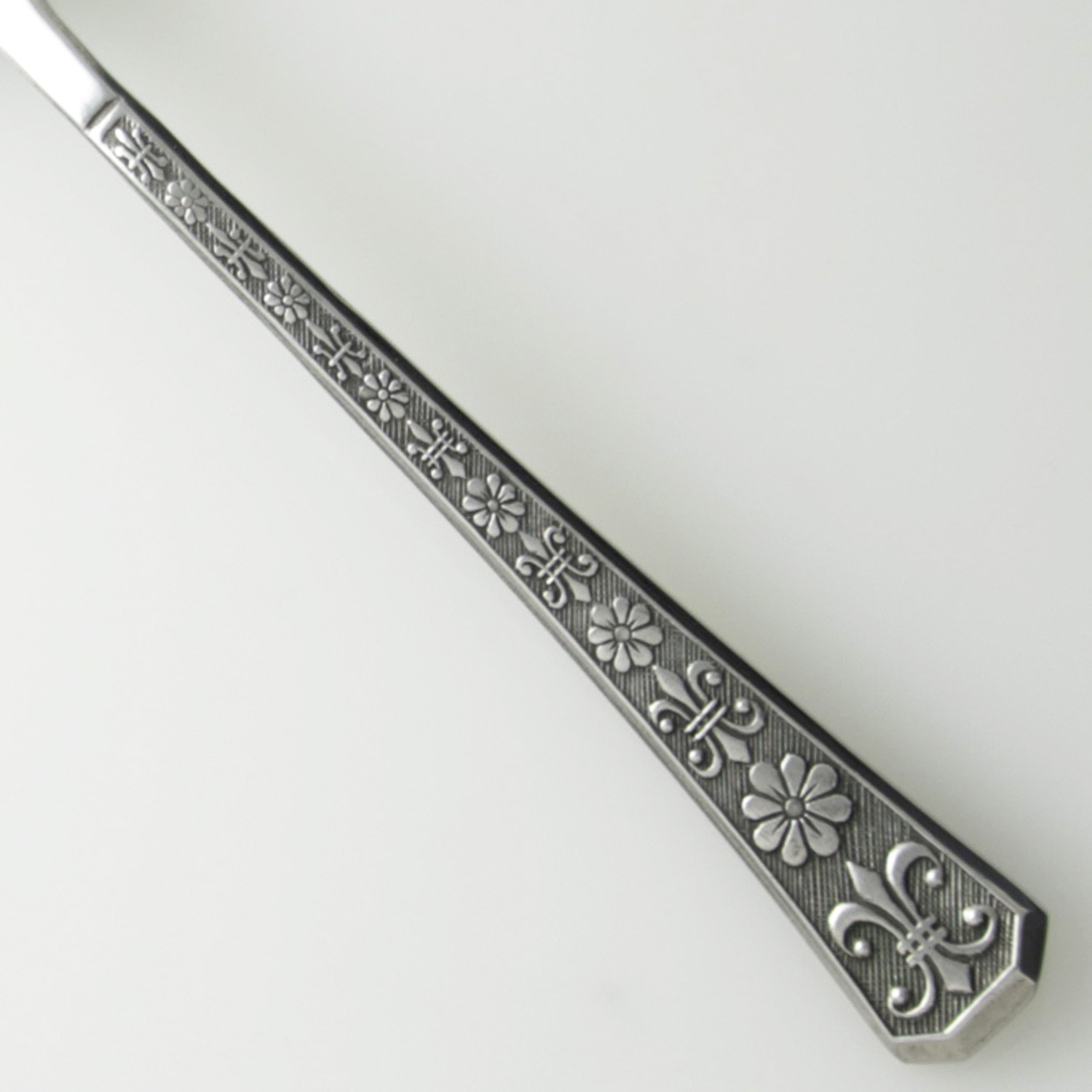 Interpur FLORENZ Stainless 8 Petal Black Textured Silverware CHOICE Flatware