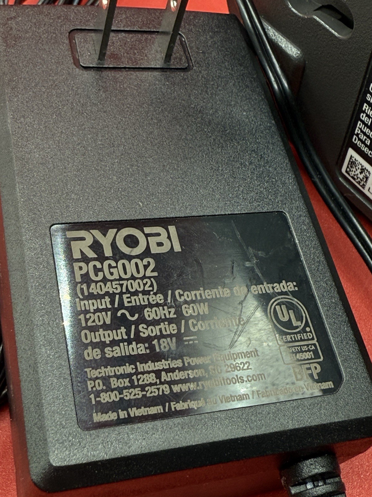 Genuine OEM RYOBI PCG002 18V Volt ONE+ Lithium-Ion Battery Charger MINT!!