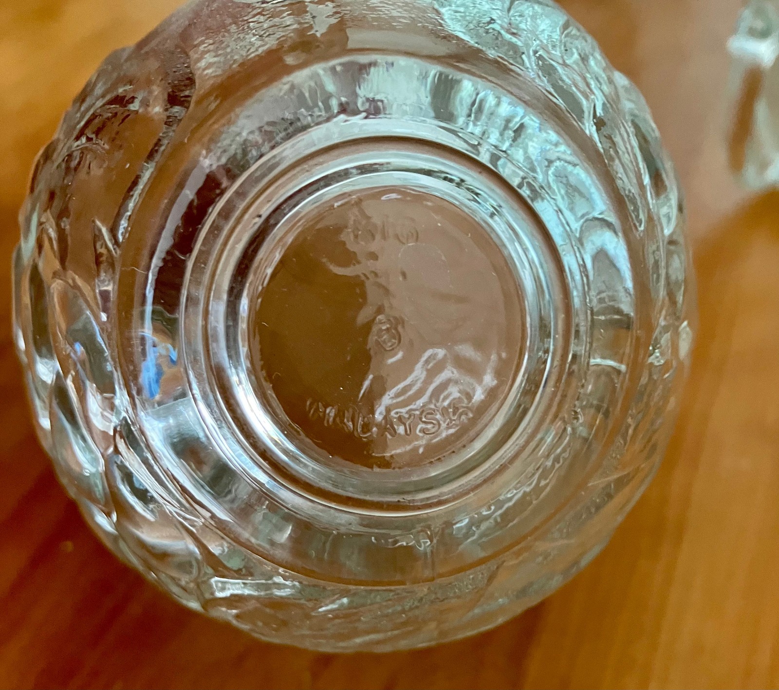 Vintage KIG Malaysia Embossed Clear Glass Grape Leaf Design 12 Punch Cups + Dish