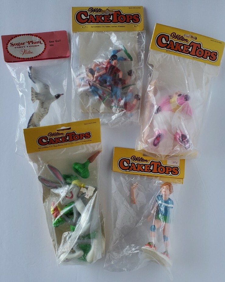 Vintage Wilton Cake Toppers – Lot of 5 – See Description – Fast Shipping!!