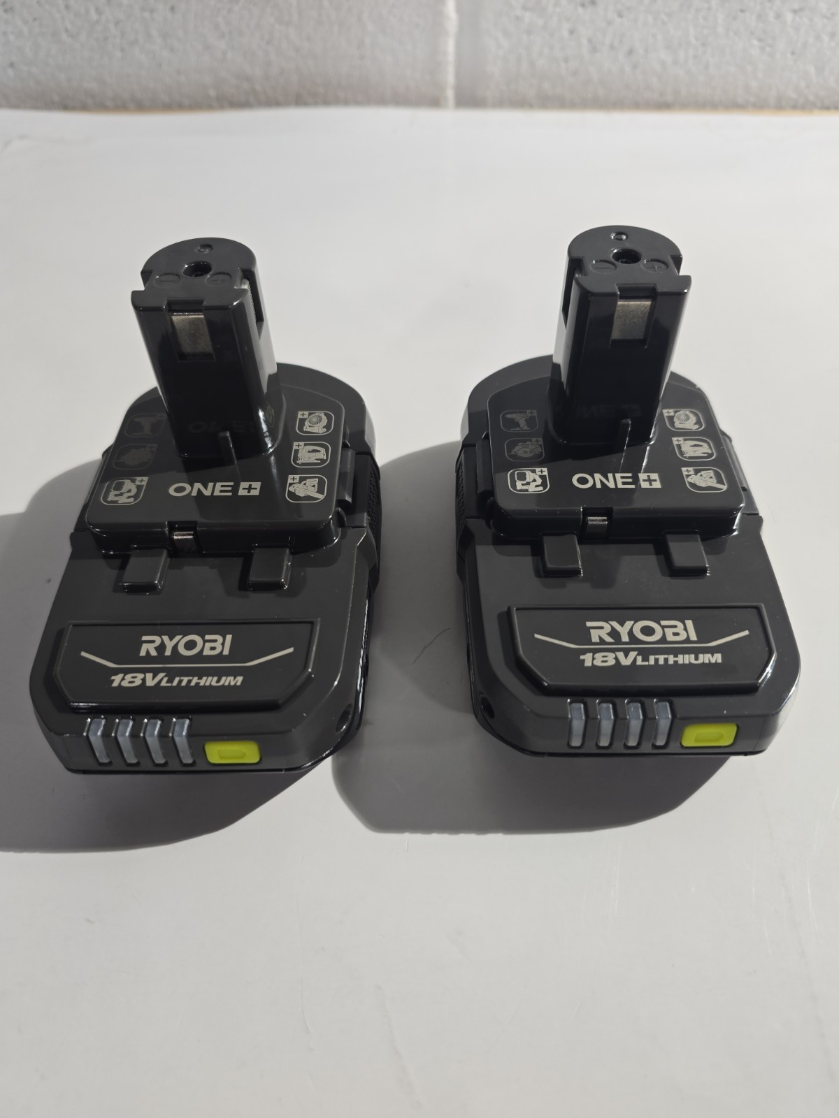 RYOBI ONE+ 18V 2.0 Ah Lithium-Ion Battery (2 pack)