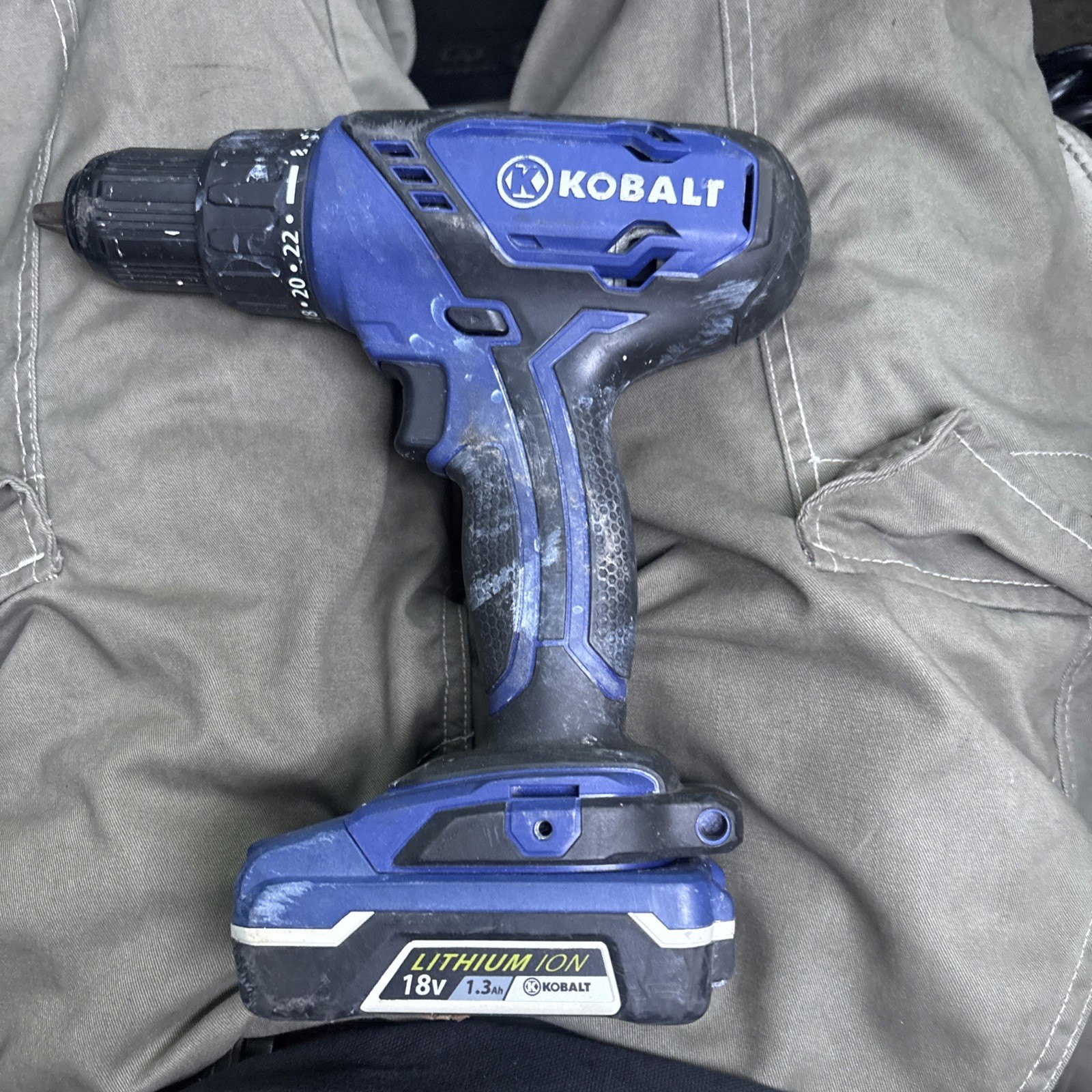Kobalt 18V DRILL/DRIVER With 1.3 AH Battery. Tested And Working