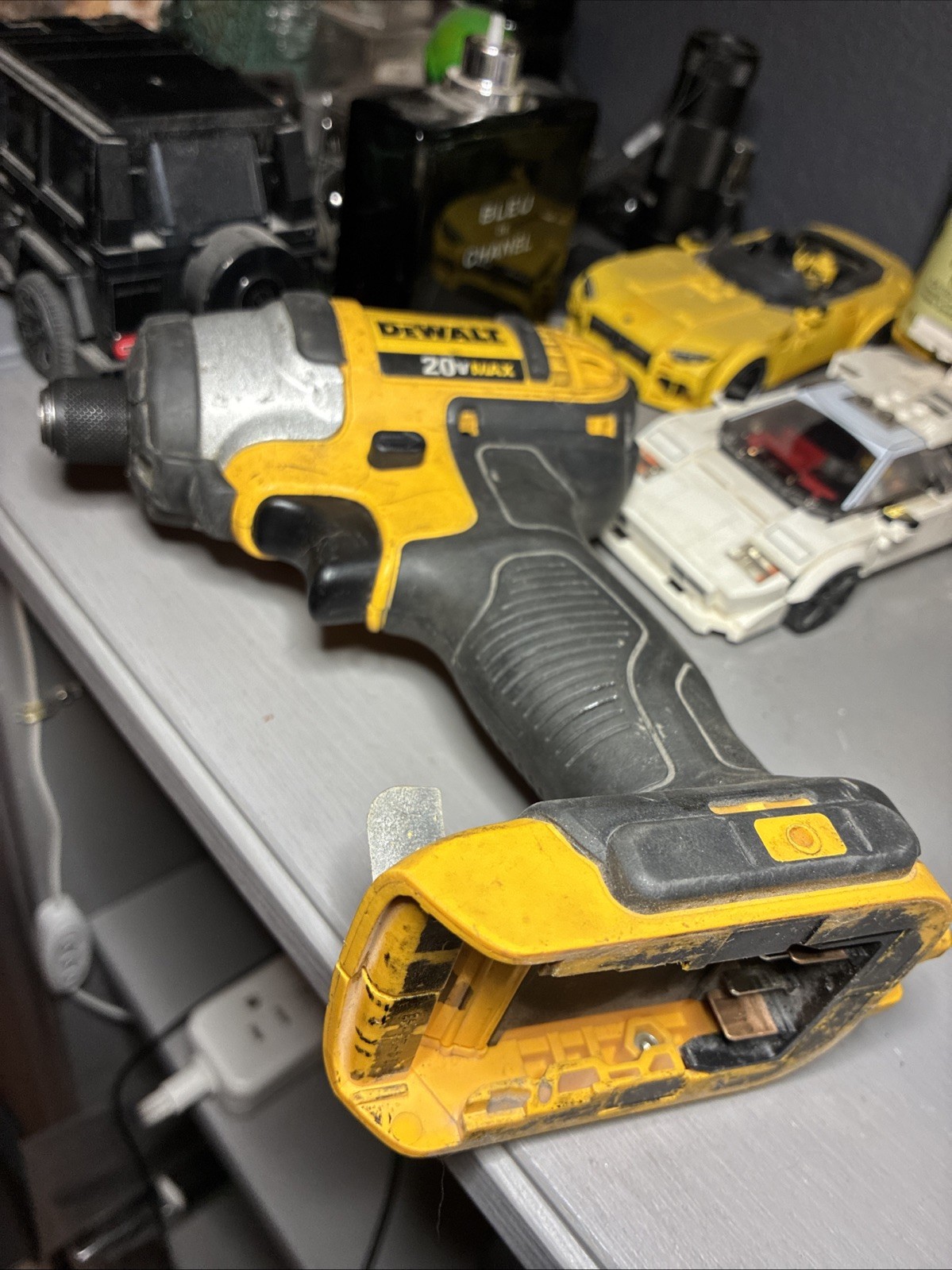 Dewalt DCF885 20 Volt 20V Max Lithium Ion 1/4” Impact Driver Li-ion DCF885B
