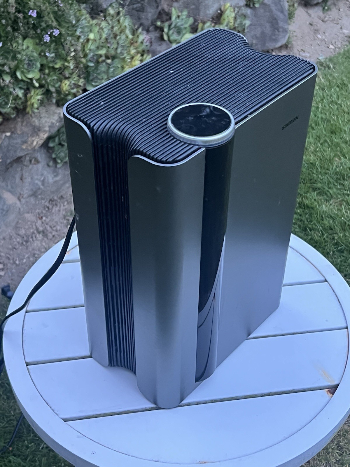SIMSEN CT15 Tower Dehumidifier 2.8L White/Black, Auto Shut Off, Ionizer