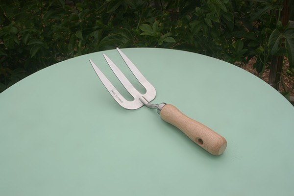 Weeding Fork Hand Garden Tool Stainless Steel Wood Handle Gardening Implement