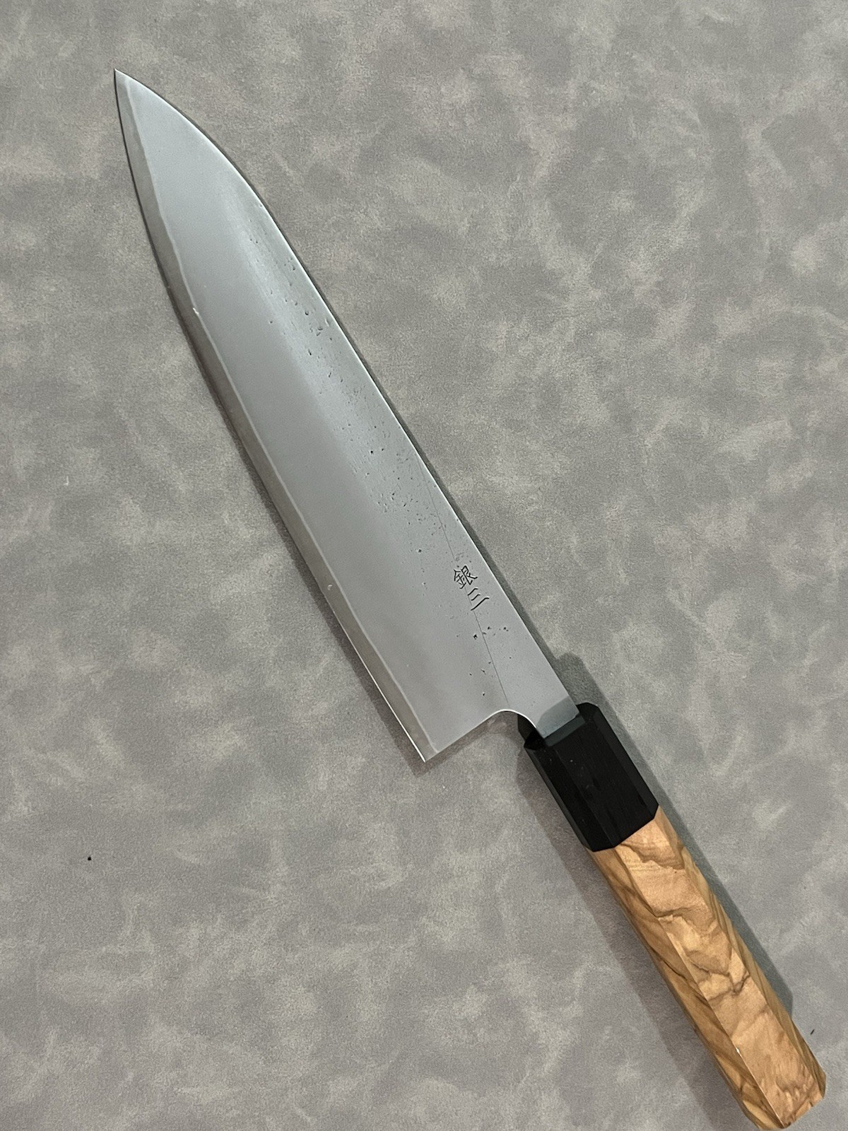 210mm 8″ Gyuto Chef Knife Stainless Steel Nashiji Olive Wood Octagonal w/ Saya