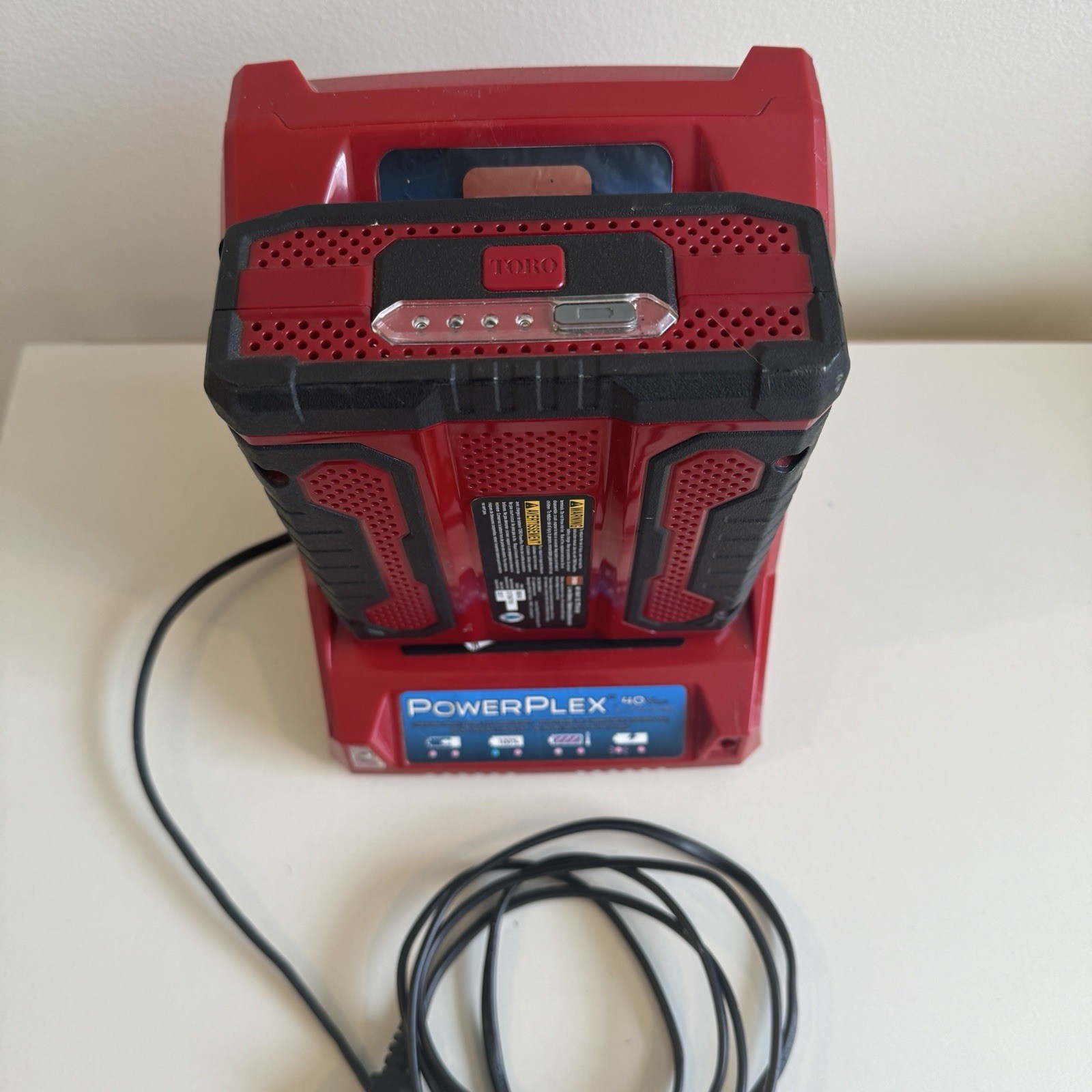 Toro PowerPlex 40V MAX 2.5Ah T90 Battery 88540 & Charger 88542 OEM Used