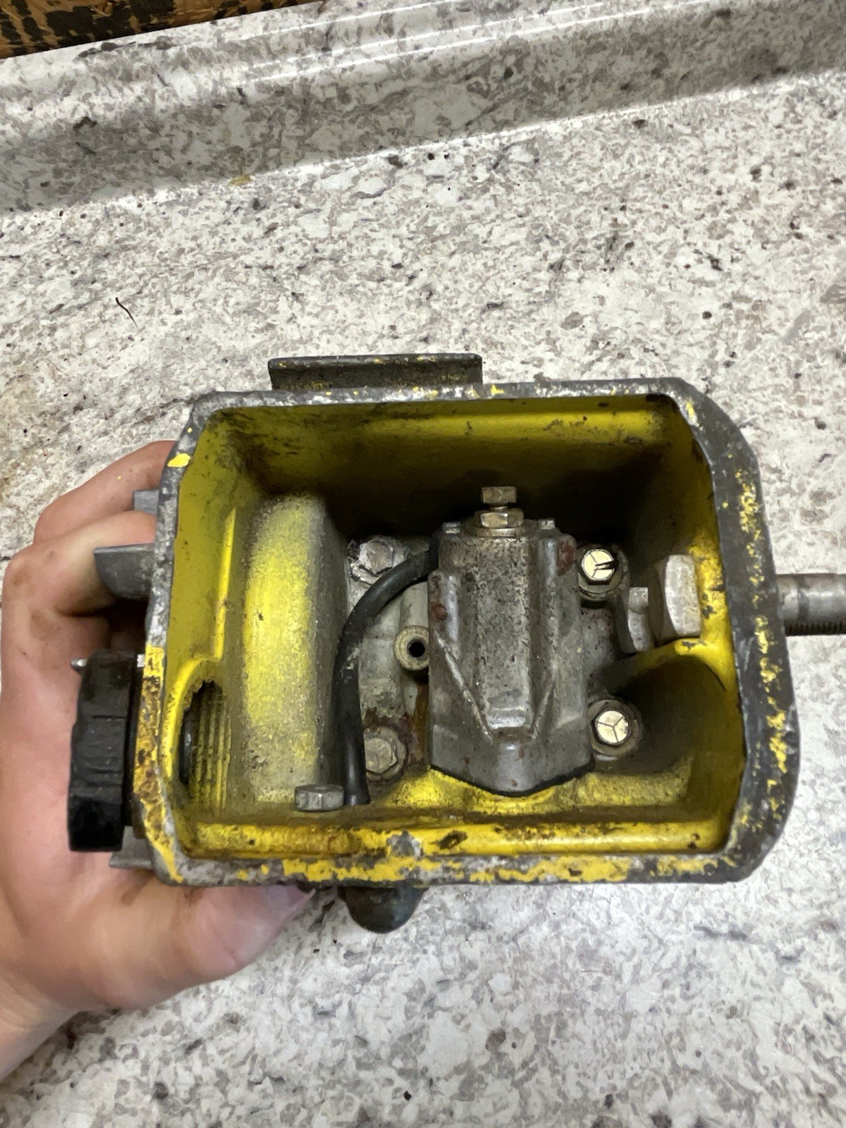 OEM Vintage McCulloch Chainsaw Engine, Untested, Unknown Model, Spins Freely