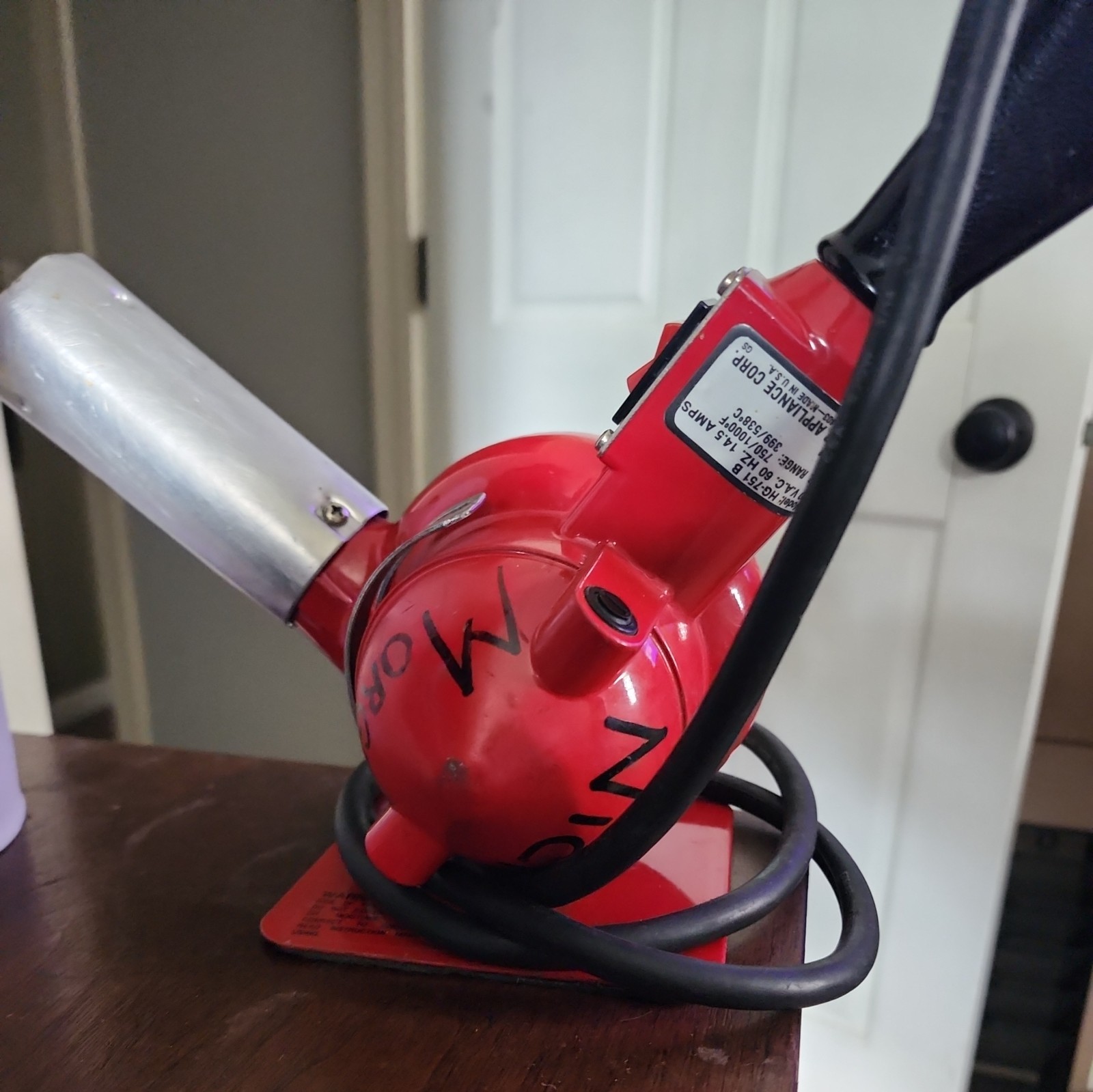 Master Appliance HG-751 B Heat Gun – Red 750/1000