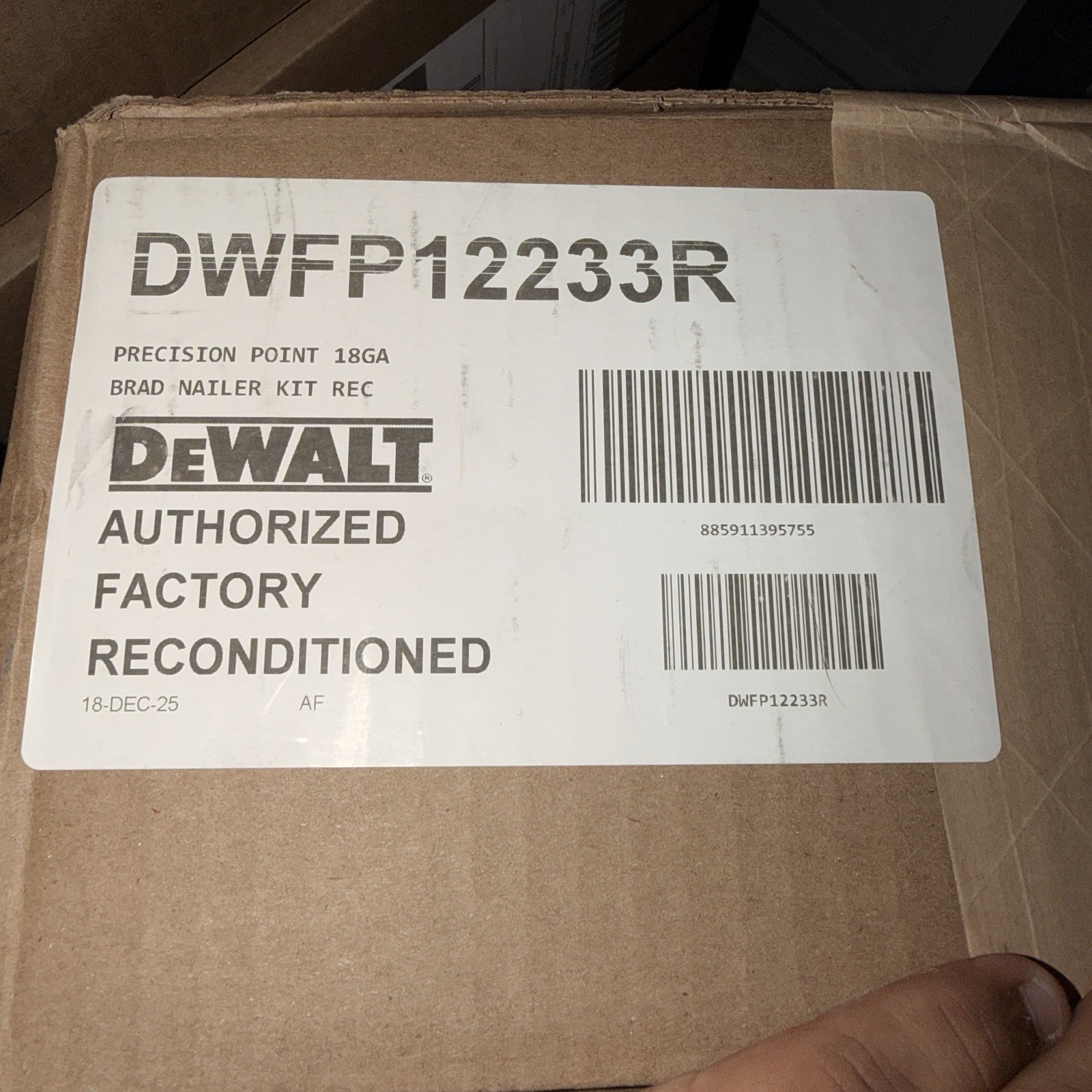 DEWALT DWFP12233R Precision Point 2-1/8″ 18 GA Brad Nailer Refurbished