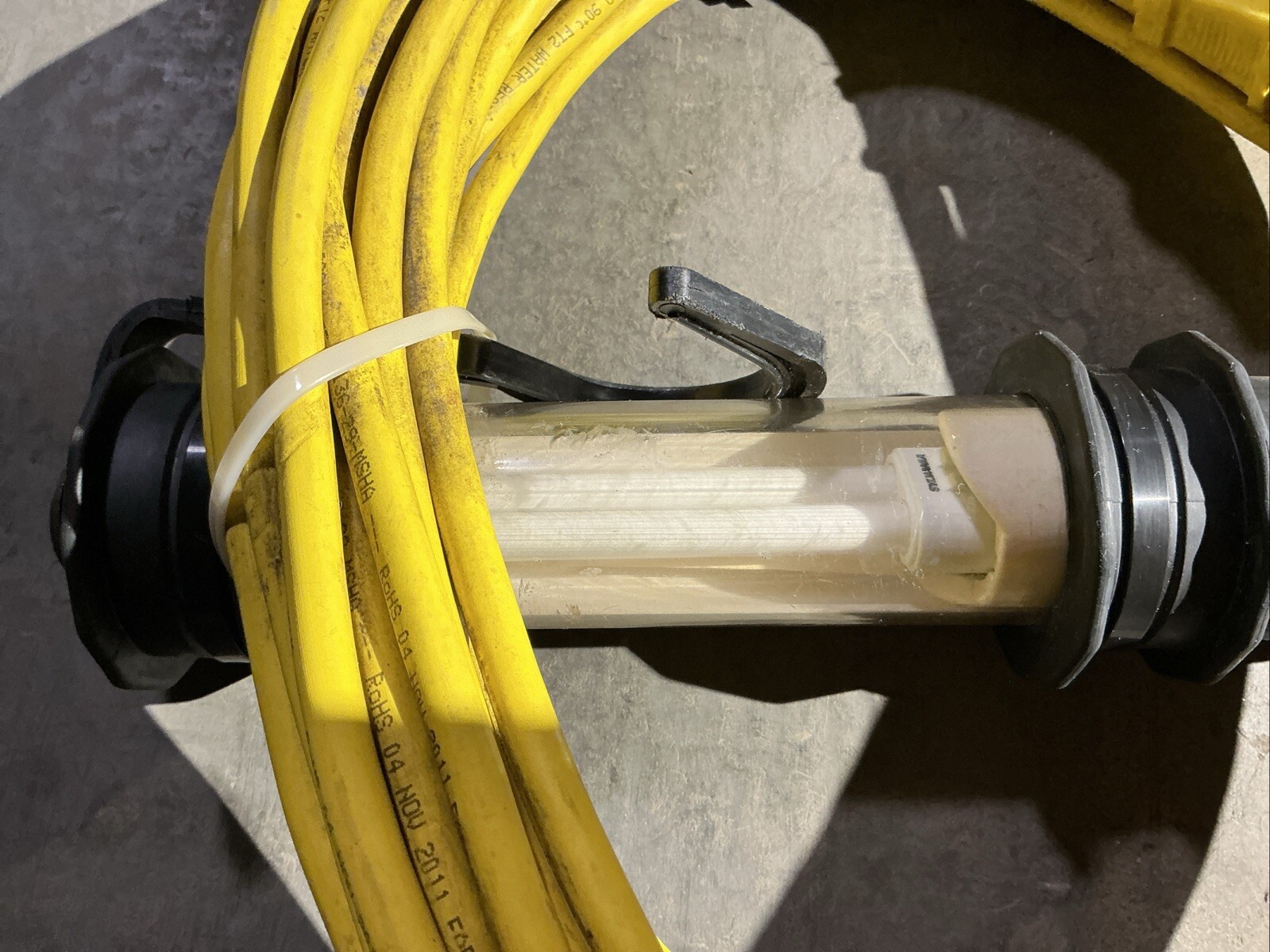 Jameson Corp. Sylvania Stubby Light 31-1350E 13 Watt 25ft Cable