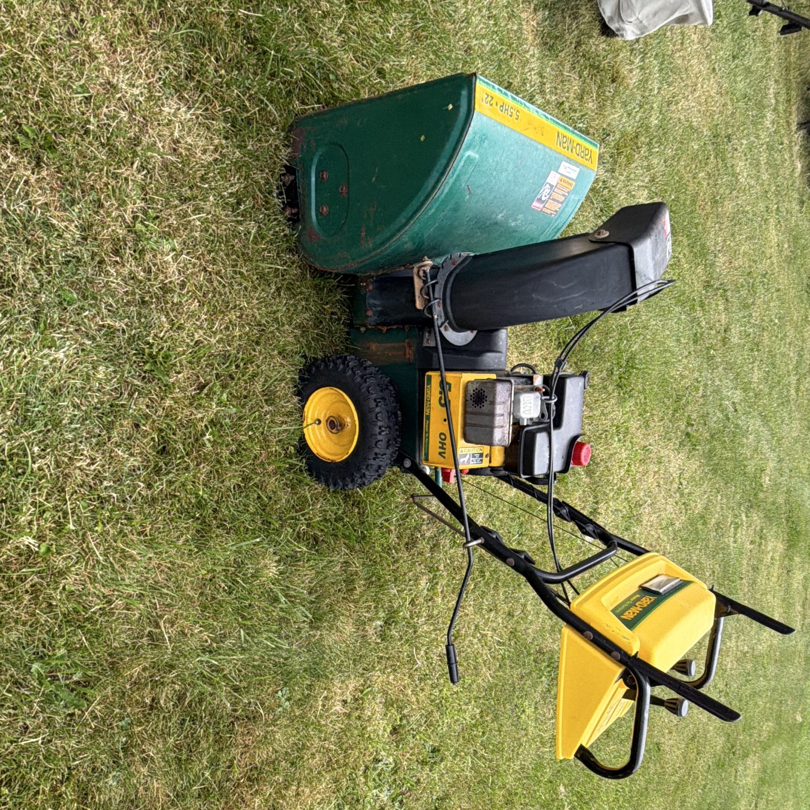 Yard-Man Two Stage Gas Snow Blower 5.5HP 22 in Green Yellow Black